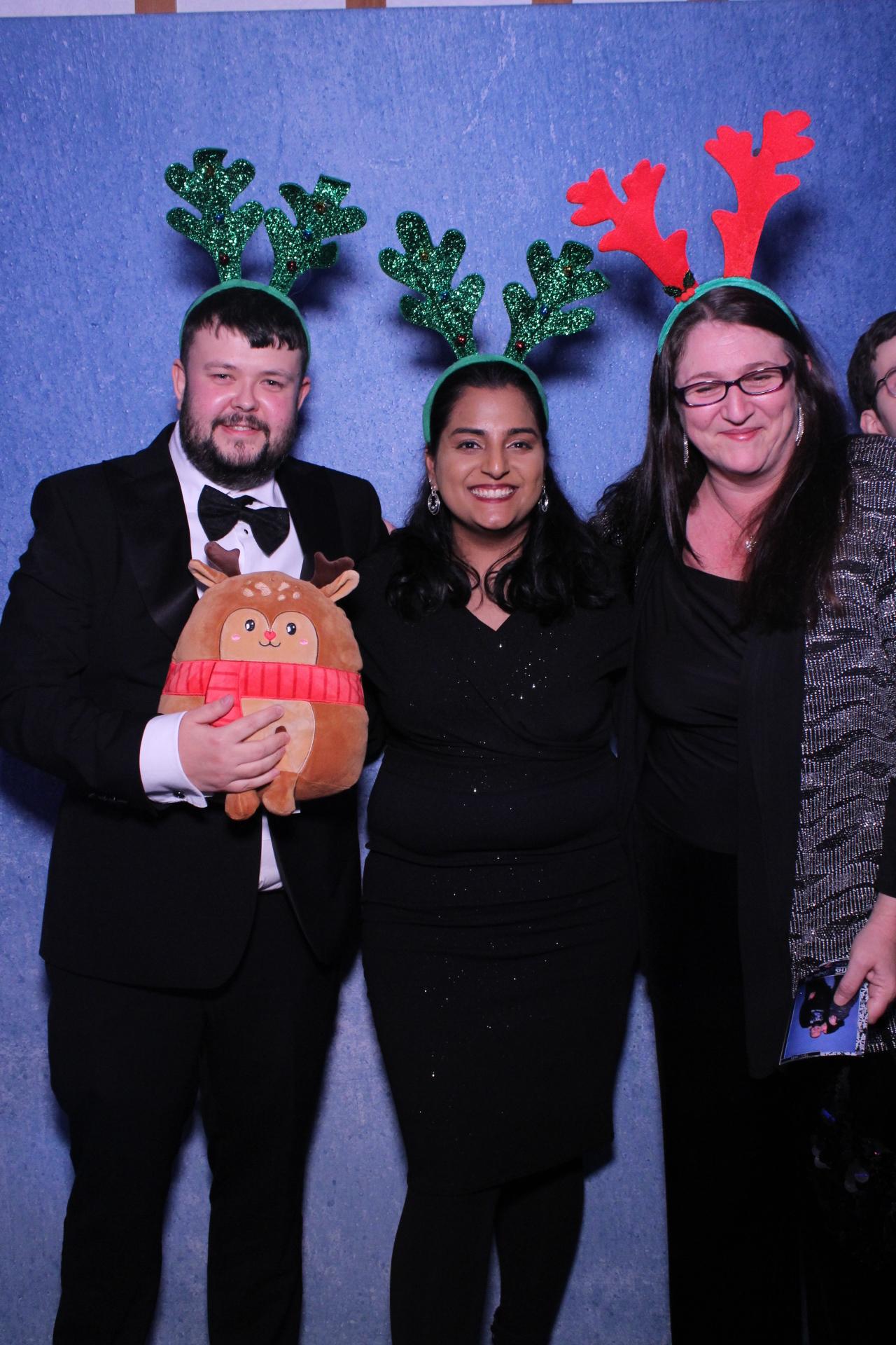 Freeths Christmas Party  | View more photos from the event at gallery.magicimages.uk/u/MagicImages/Freeths-Christmas-Party-0