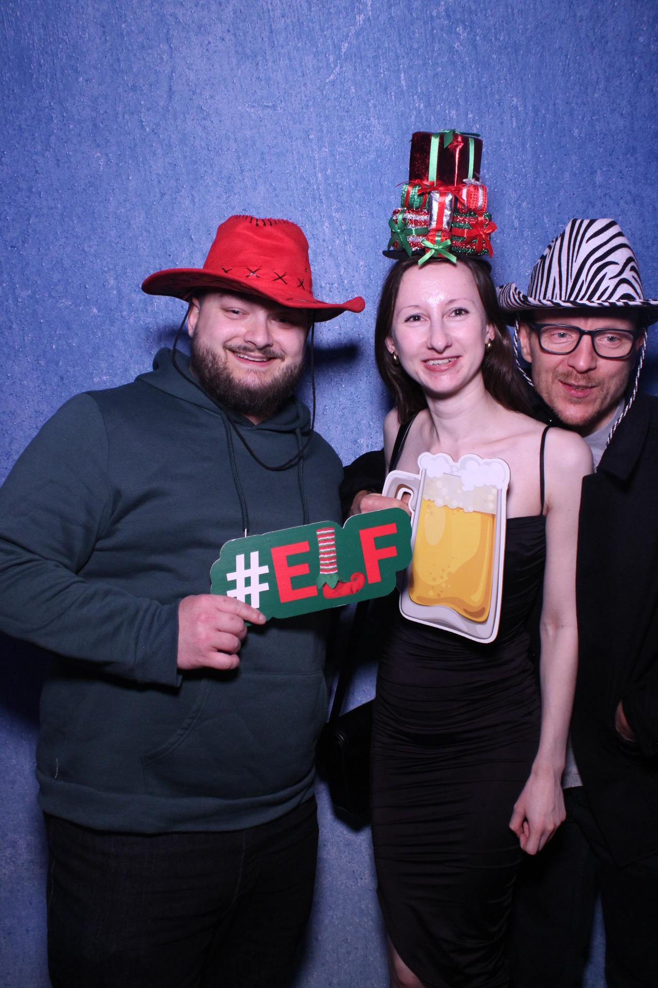 Freeths Christmas Party  | View more photos from the event at gallery.magicimages.uk/u/MagicImages/Freeths-Christmas-Party-0