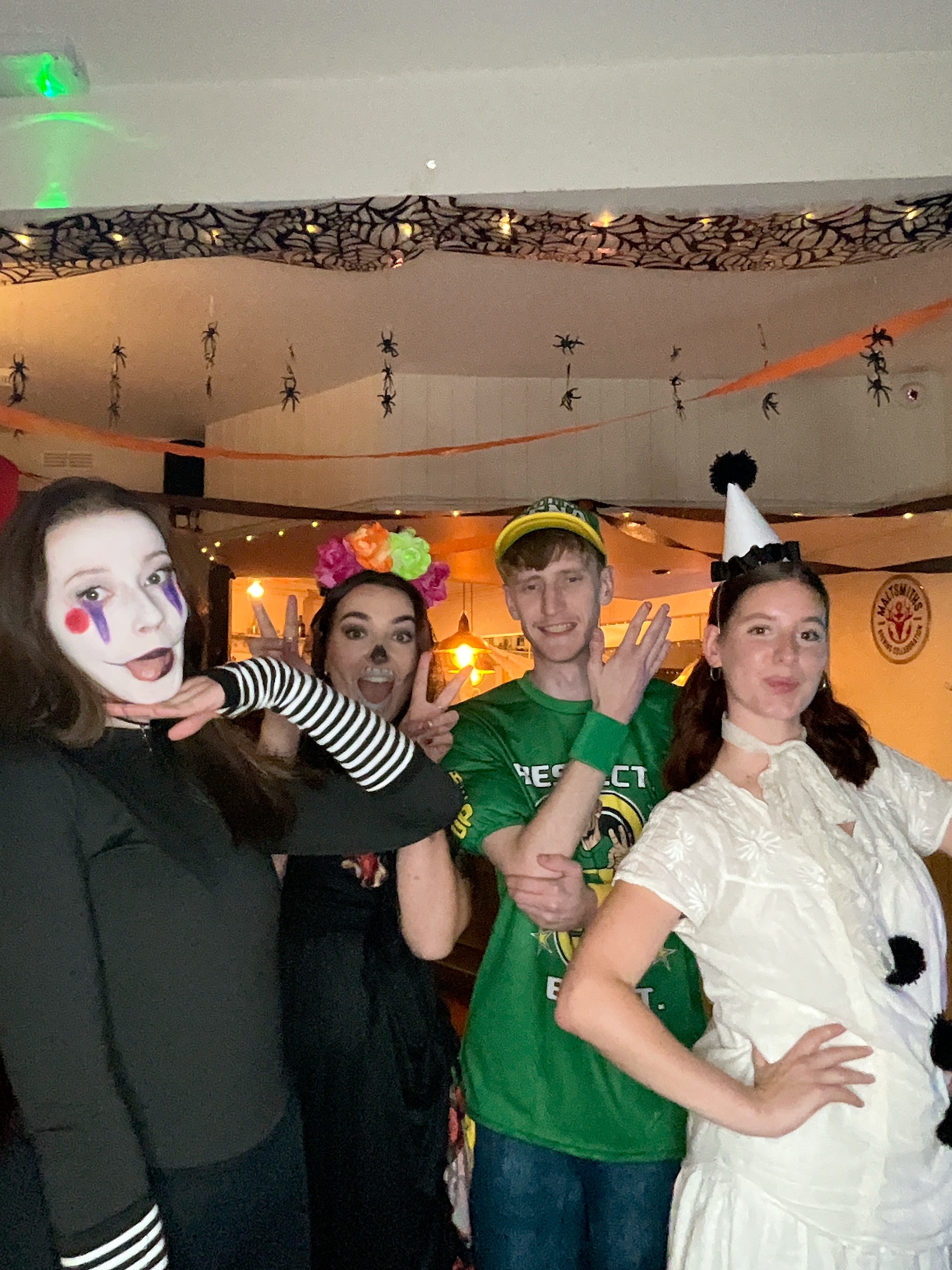 George Inn Halloween Party  | View more photos from the event at gallery.magicimages.uk/u/MagicImages/George-Inn-Halloween-Party-0