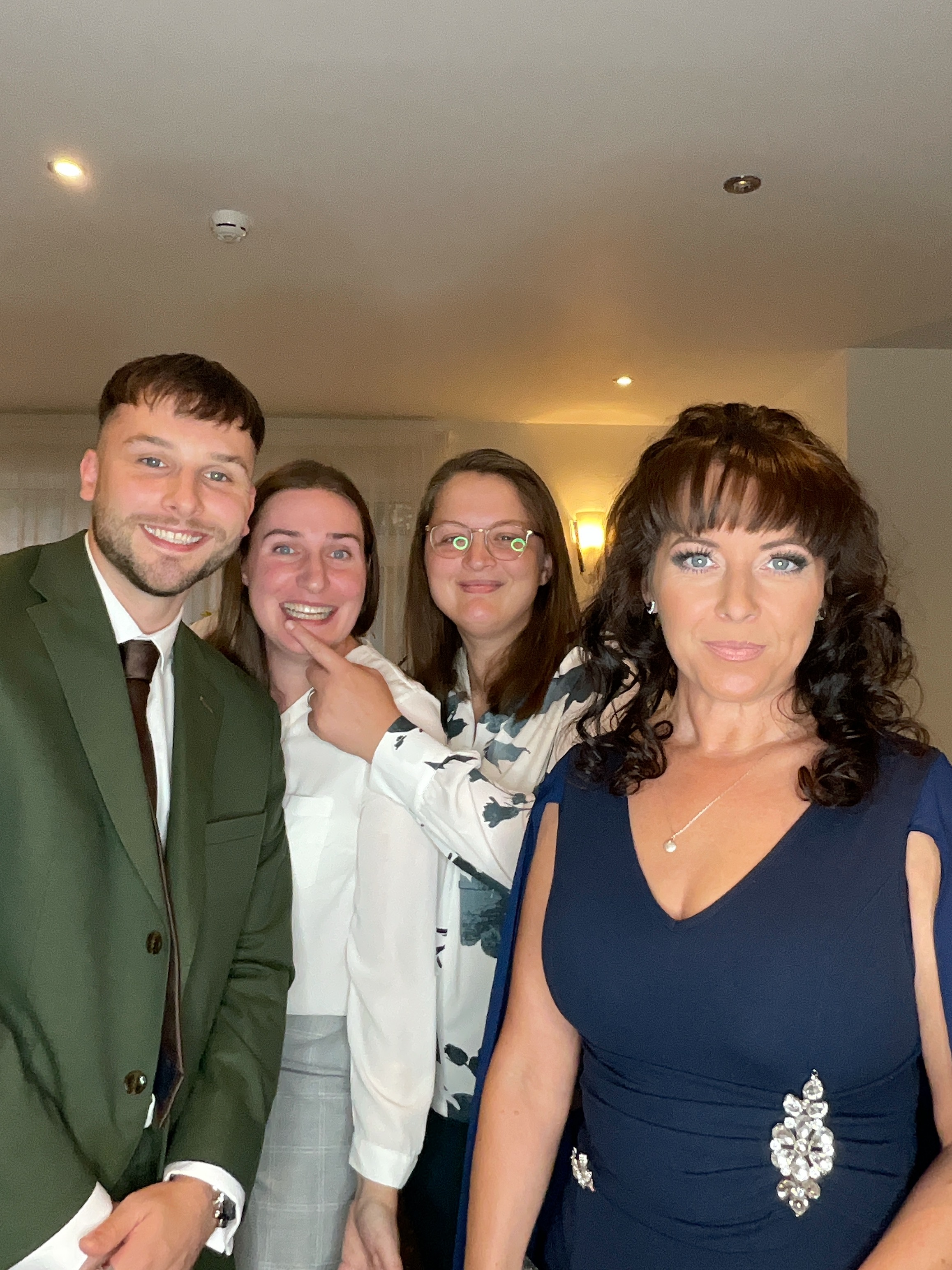 Hannah & Alex  | View more photos from the event at gallery.magicimages.uk/u/MagicImages/Hannah-Alex