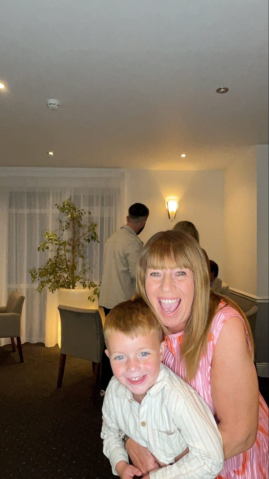 Hannah & Alex  | View more photos from the event at gallery.magicimages.uk/u/MagicImages/Hannah-Alex