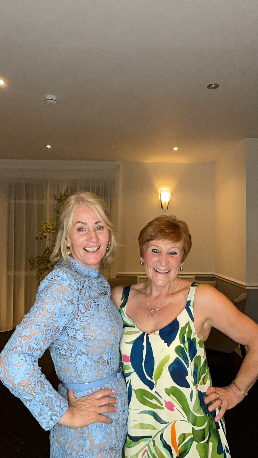 Hannah & Alex  | View more photos from the event at gallery.magicimages.uk/u/MagicImages/Hannah-Alex