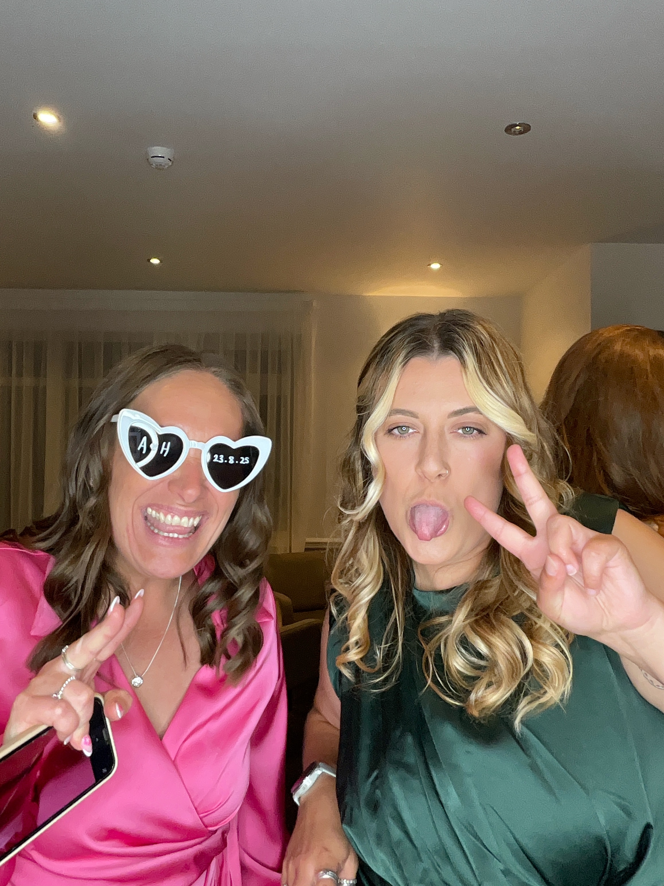 Hannah & Alex  | View more photos from the event at gallery.magicimages.uk/u/MagicImages/Hannah-Alex