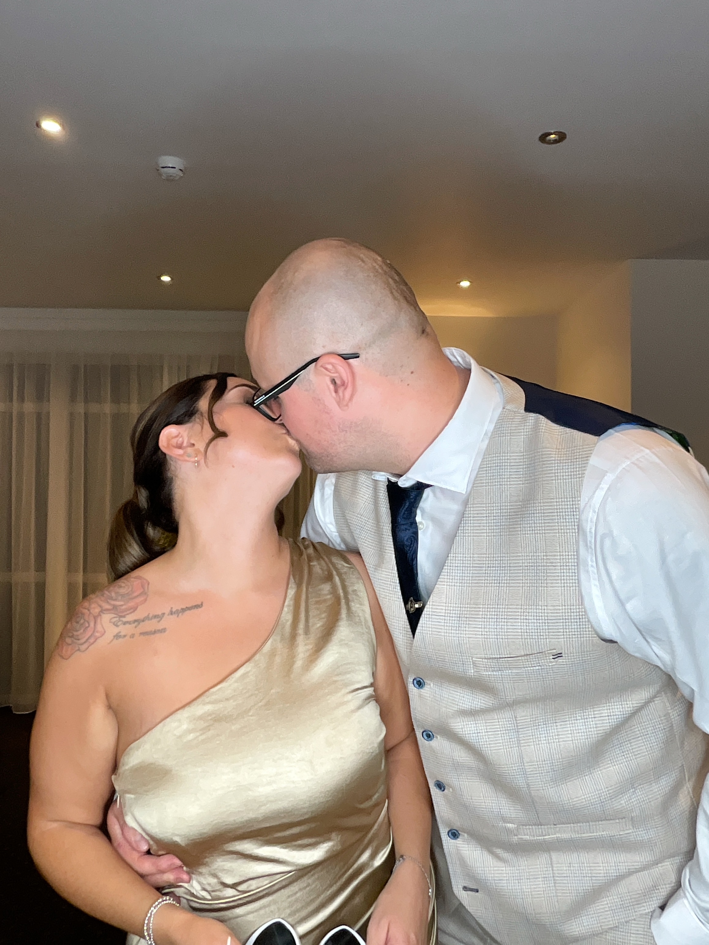 Hannah & Alex  | View more photos from the event at gallery.magicimages.uk/u/MagicImages/Hannah-Alex