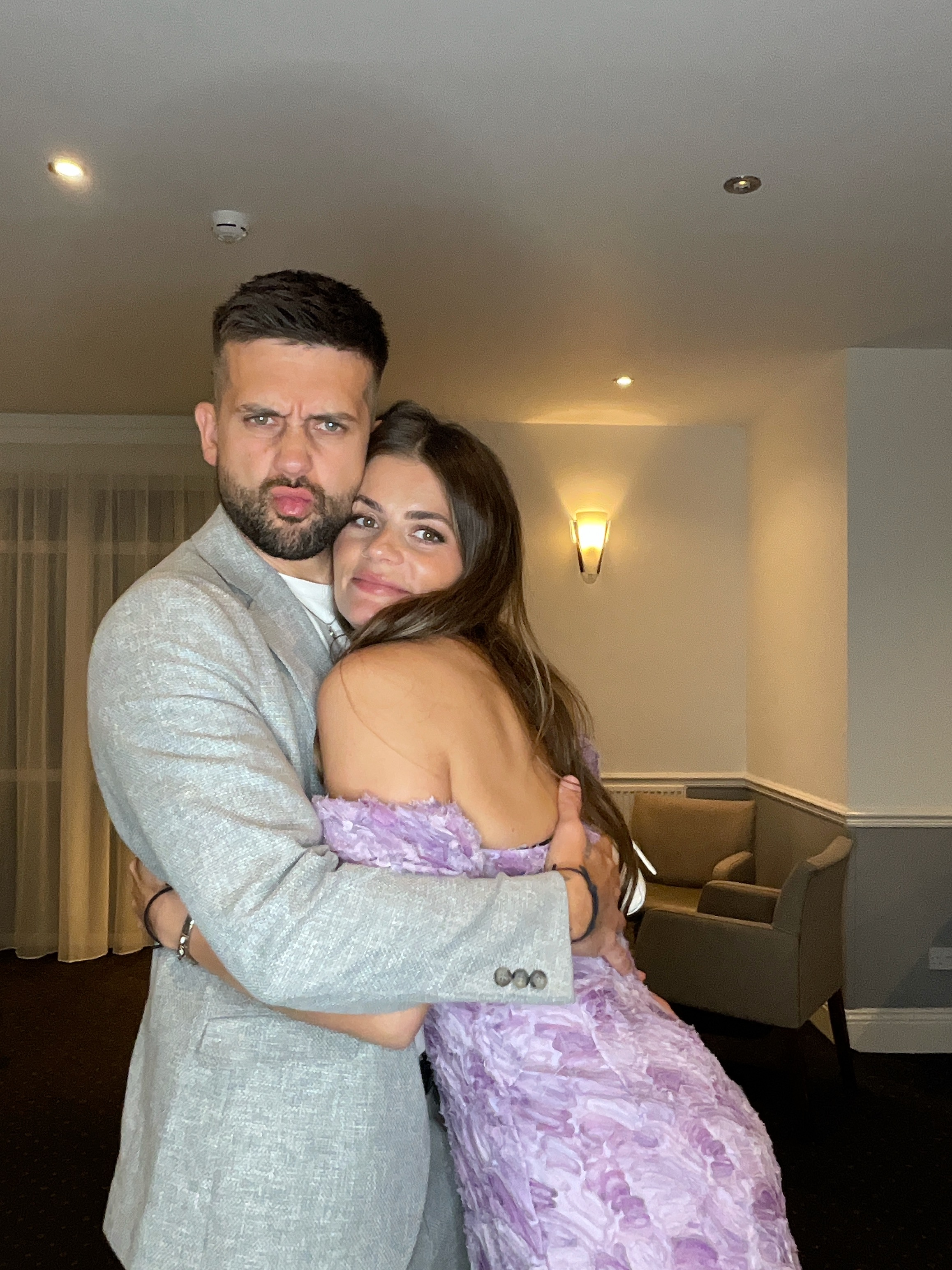 Hannah & Alex  | View more photos from the event at gallery.magicimages.uk/u/MagicImages/Hannah-Alex