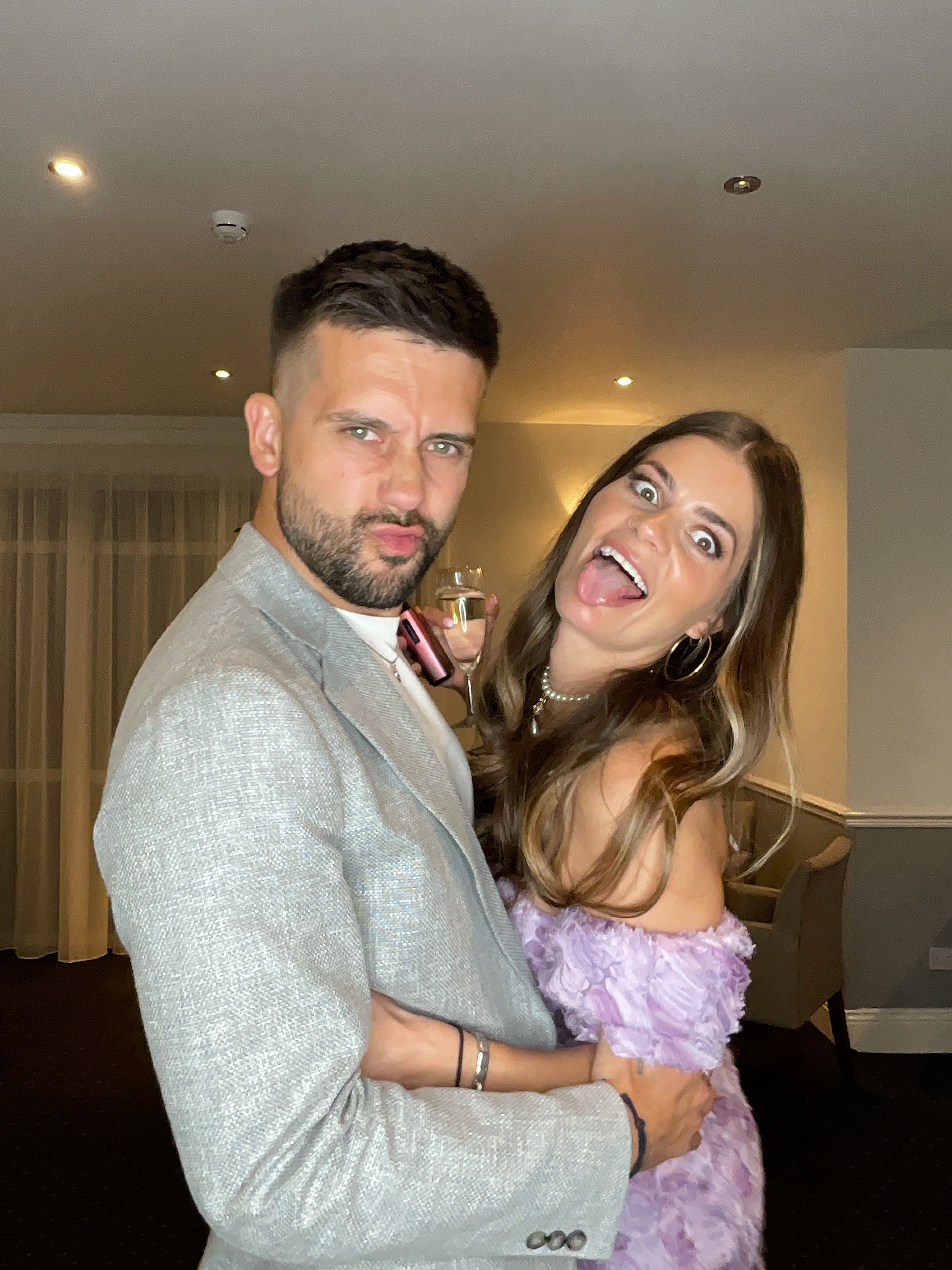 Hannah & Alex  | View more photos from the event at gallery.magicimages.uk/u/MagicImages/Hannah-Alex