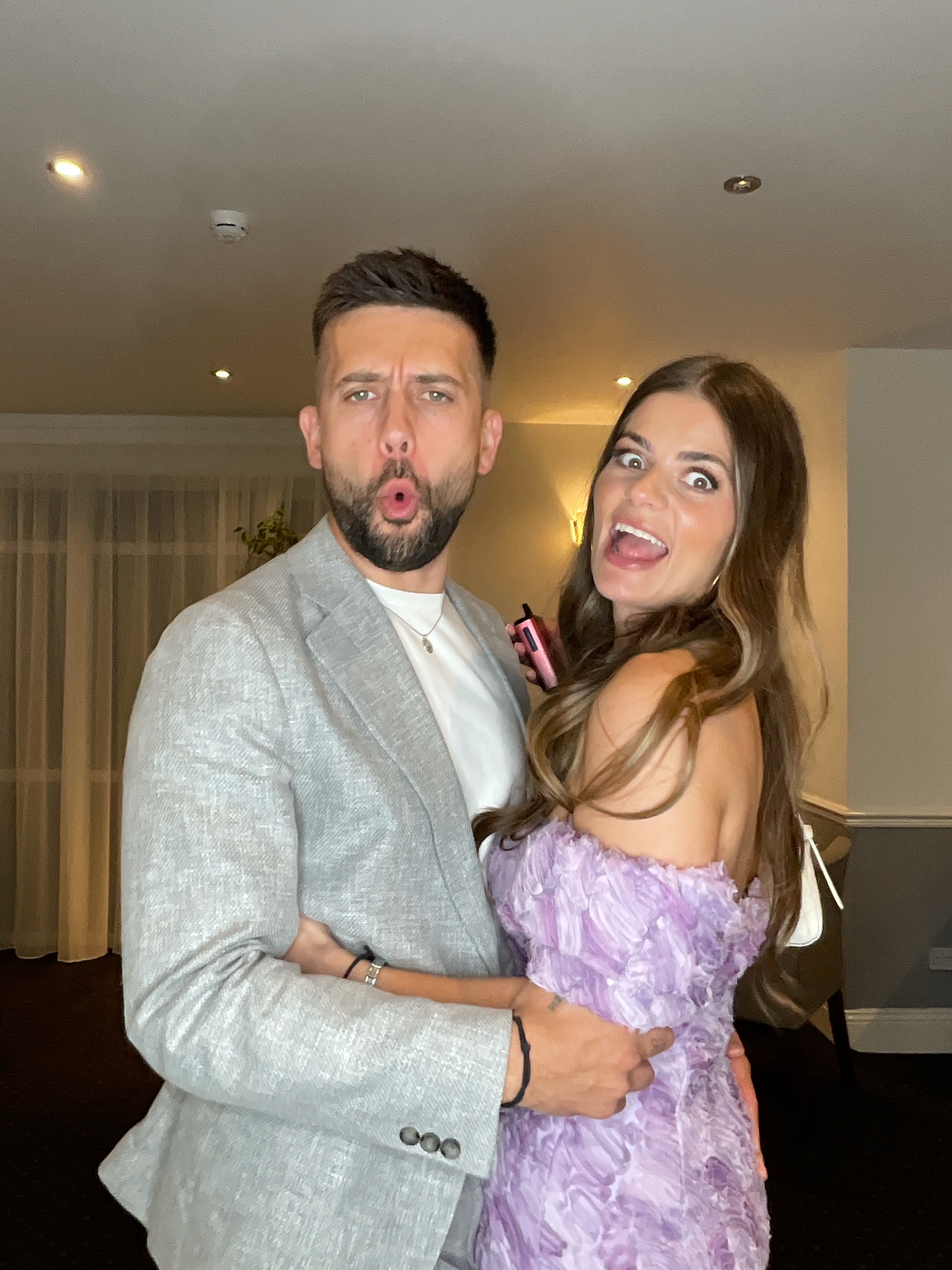 Hannah & Alex  | View more photos from the event at gallery.magicimages.uk/u/MagicImages/Hannah-Alex