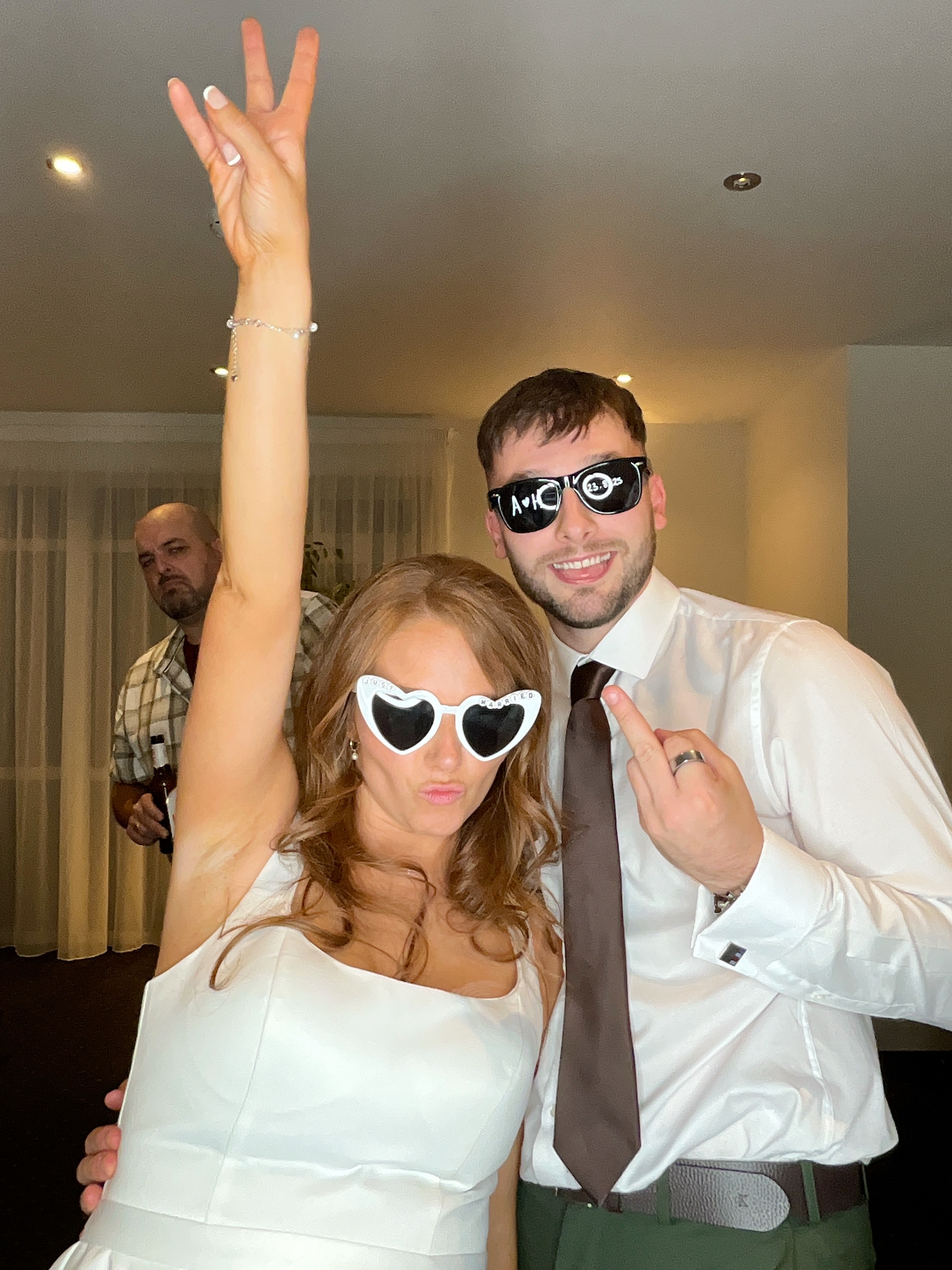 Hannah & Alex  | View more photos from the event at gallery.magicimages.uk/u/MagicImages/Hannah-Alex