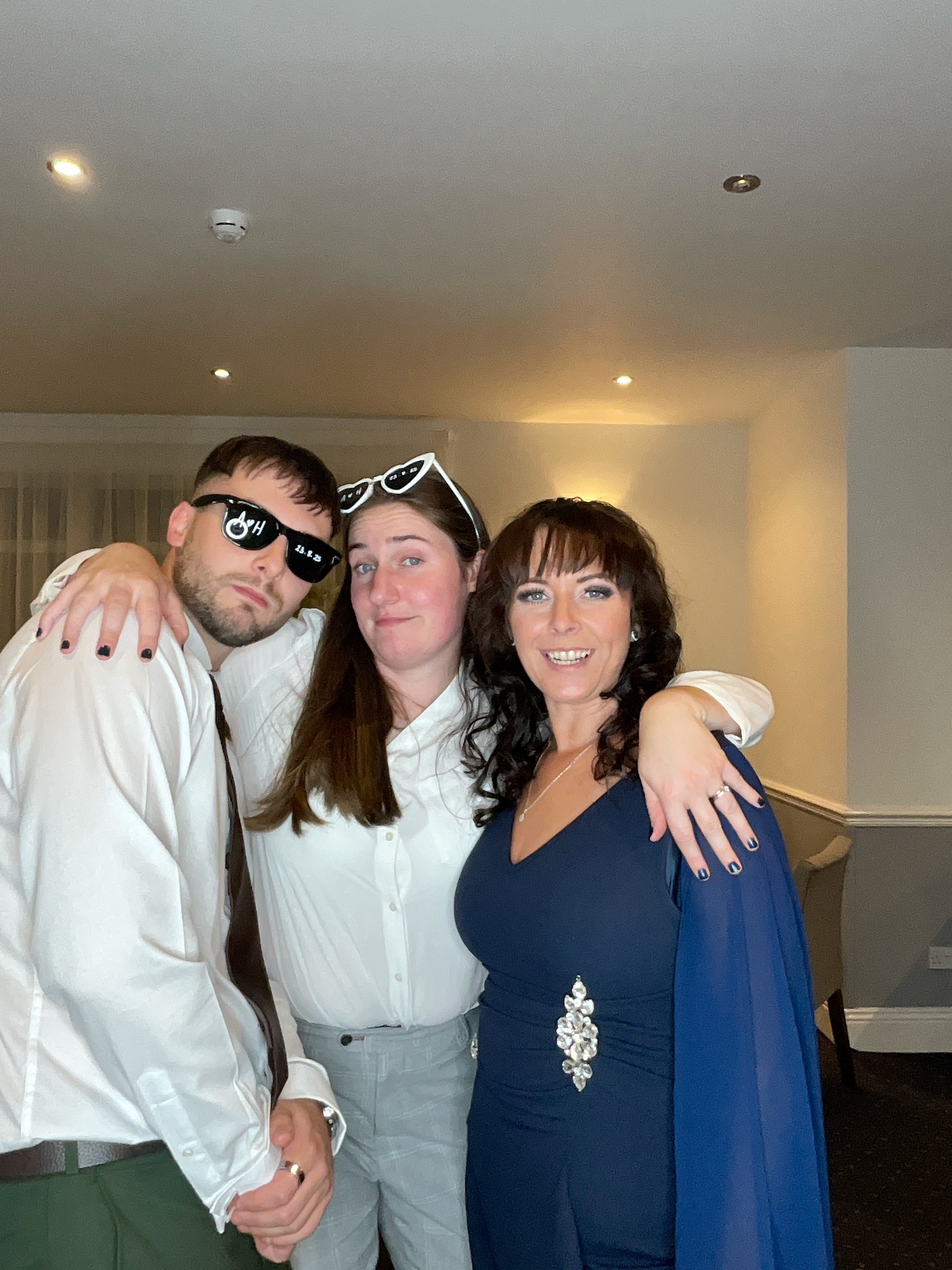 Hannah & Alex  | View more photos from the event at gallery.magicimages.uk/u/MagicImages/Hannah-Alex