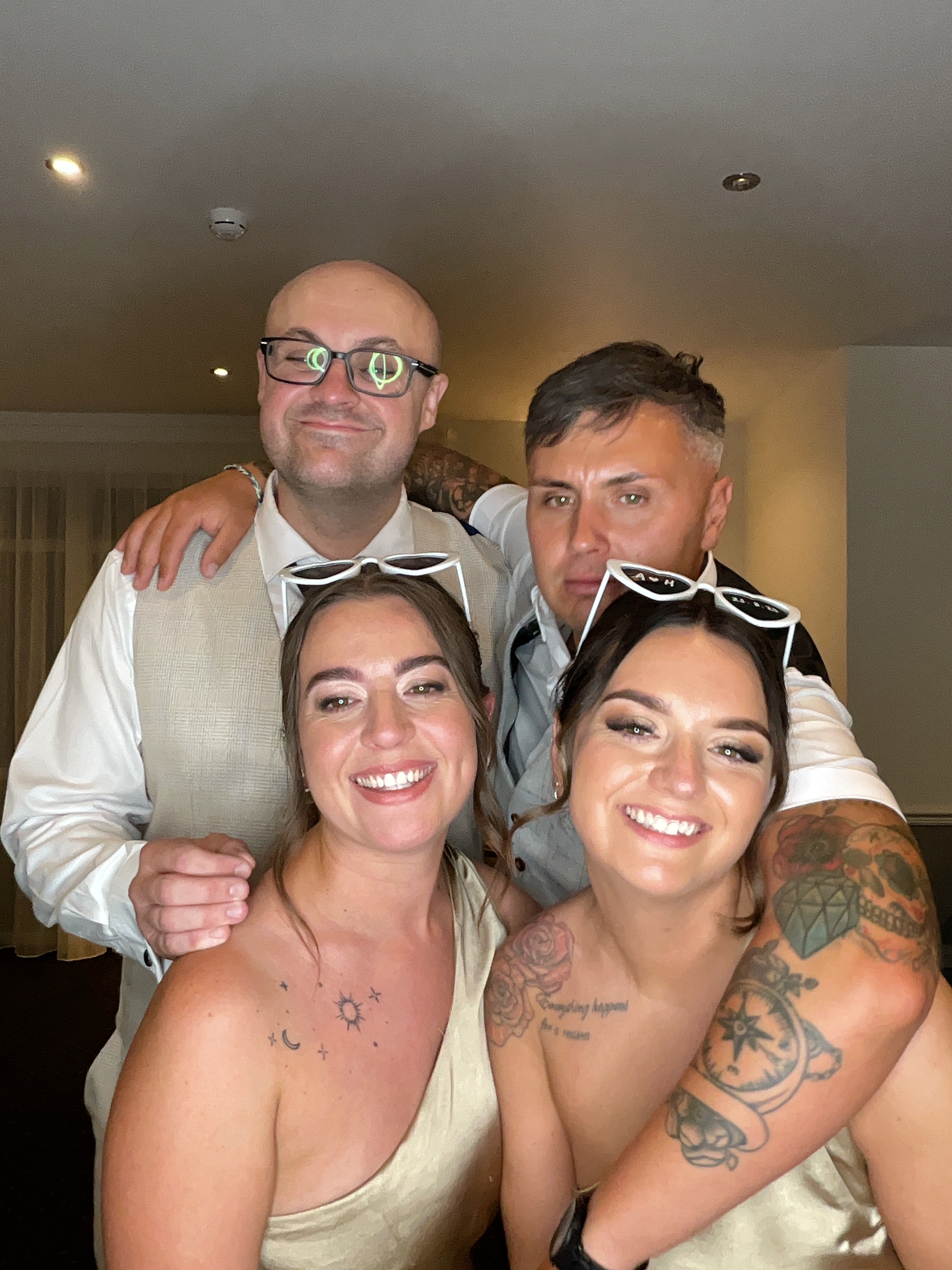 Hannah & Alex  | View more photos from the event at gallery.magicimages.uk/u/MagicImages/Hannah-Alex