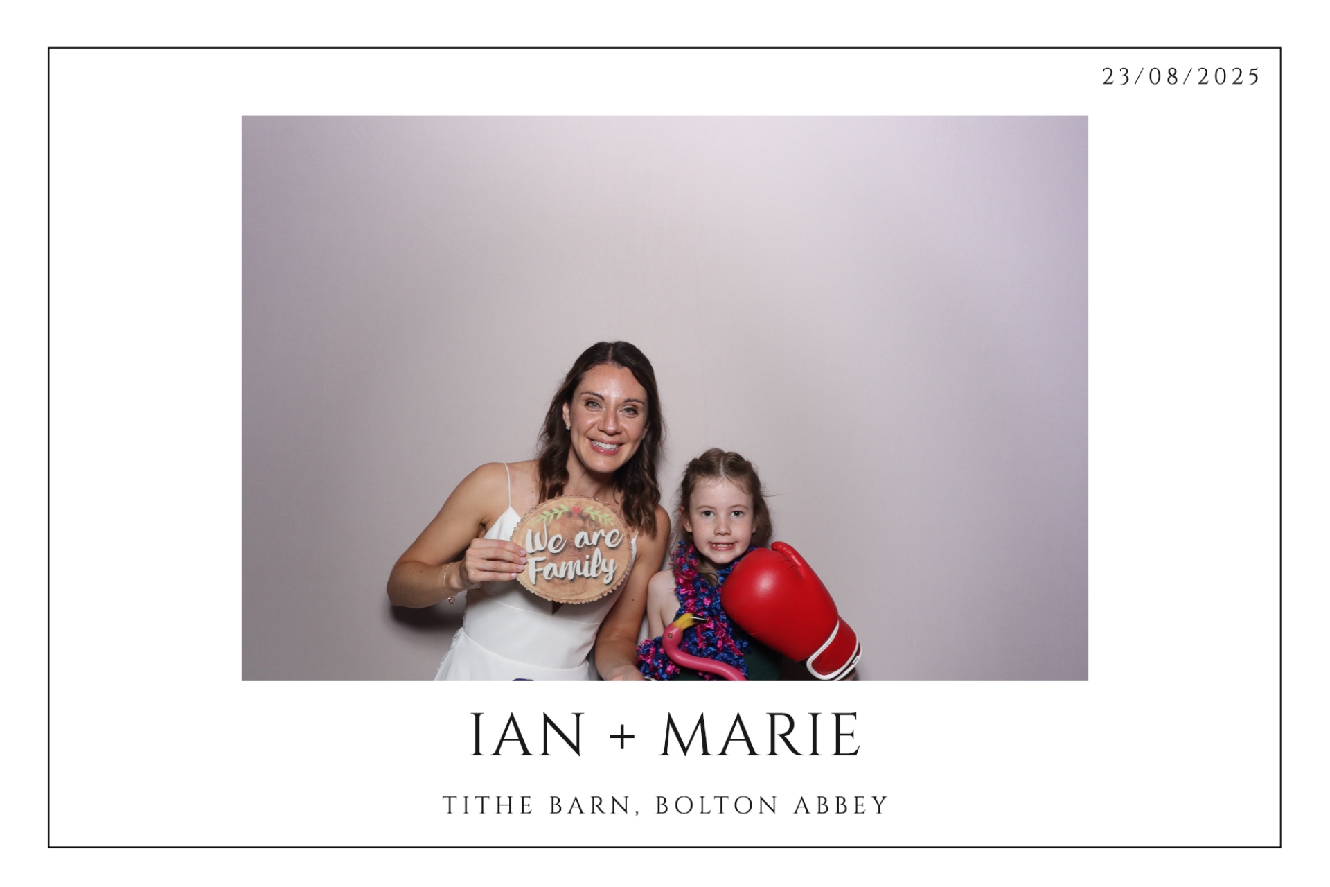 Ian & Marie  | View more photos from the event at gallery.magicimages.uk/u/MagicImages/Ian-Marie