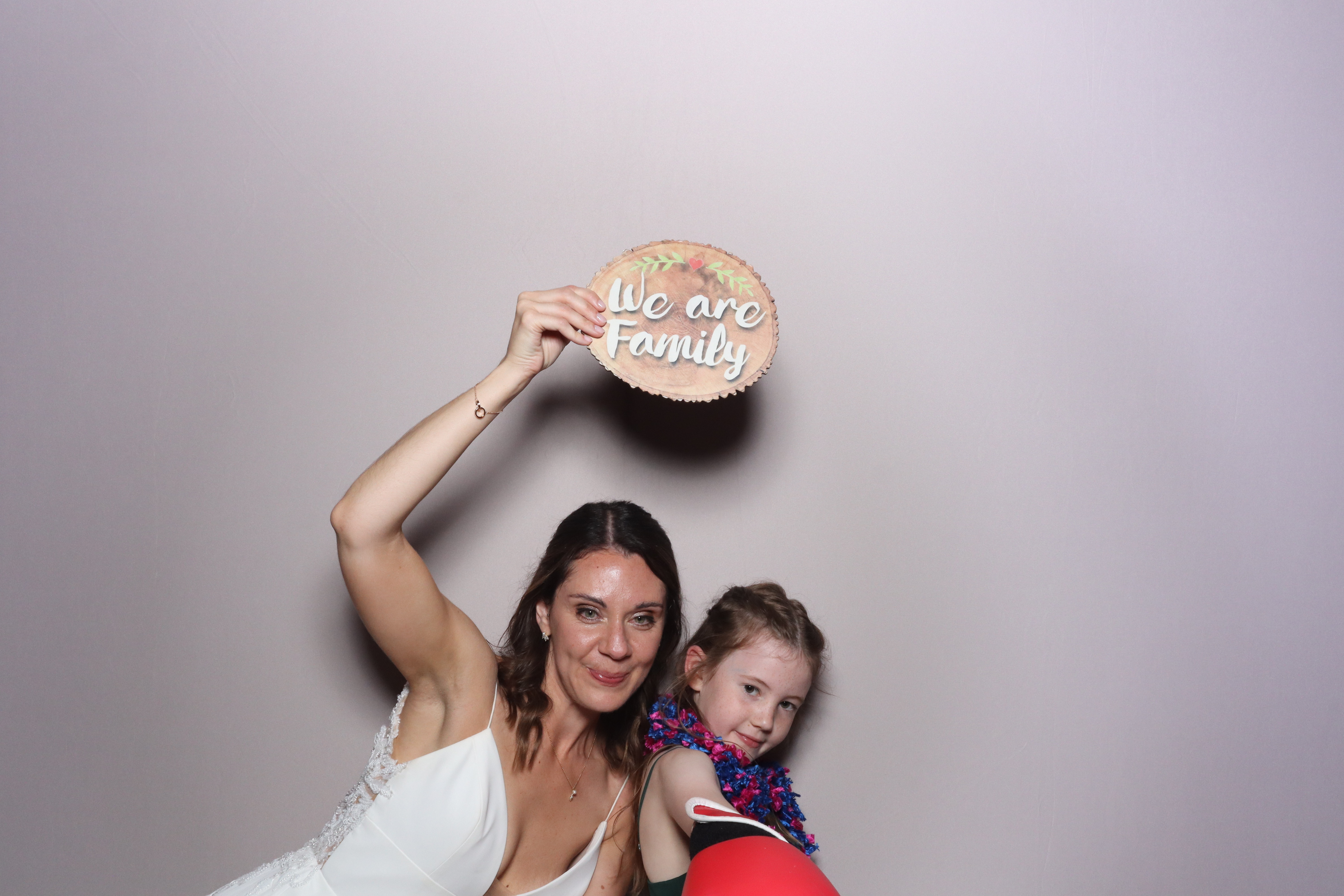 Ian & Marie  | View more photos from the event at gallery.magicimages.uk/u/MagicImages/Ian-Marie