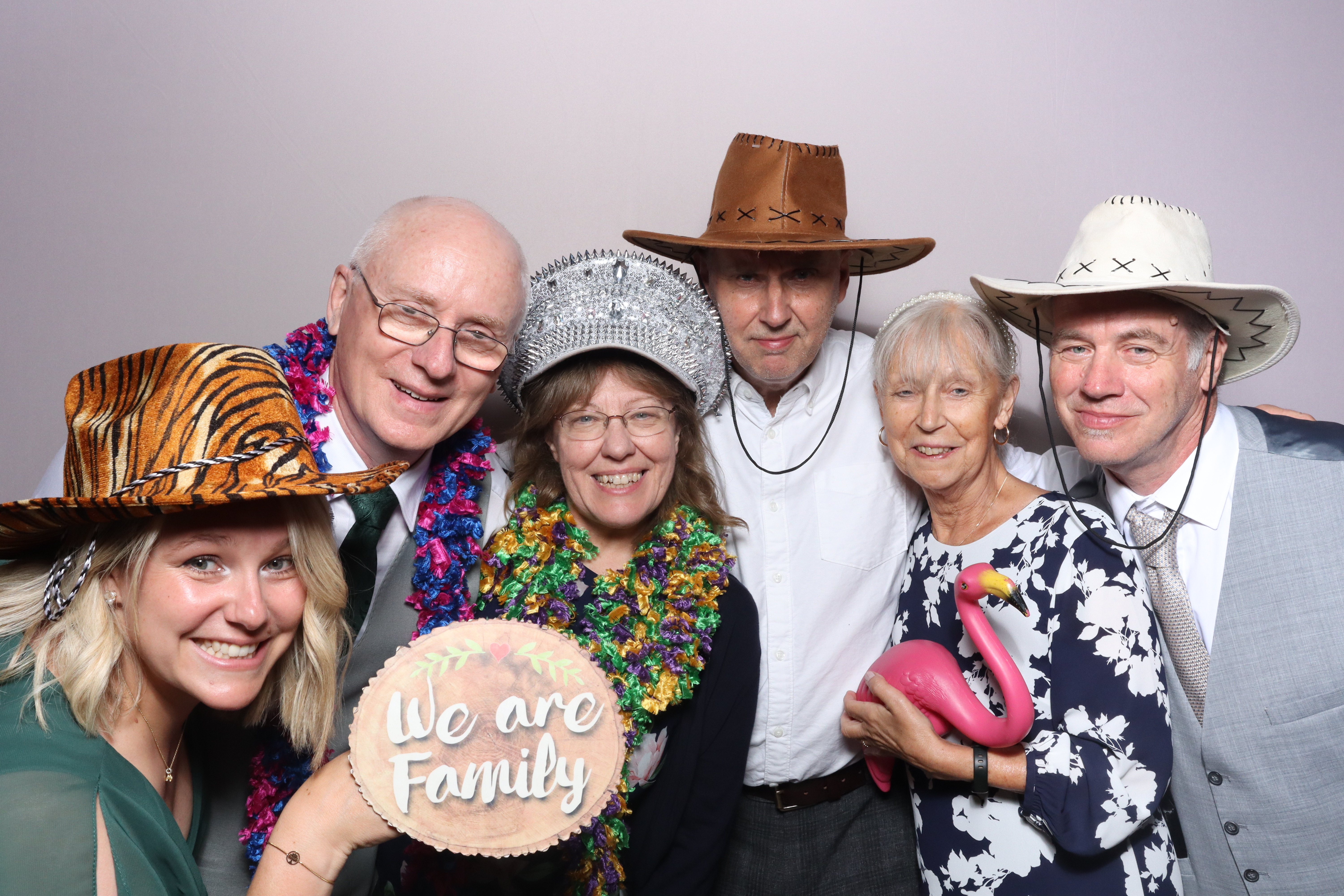 Ian & Marie  | View more photos from the event at gallery.magicimages.uk/u/MagicImages/Ian-Marie
