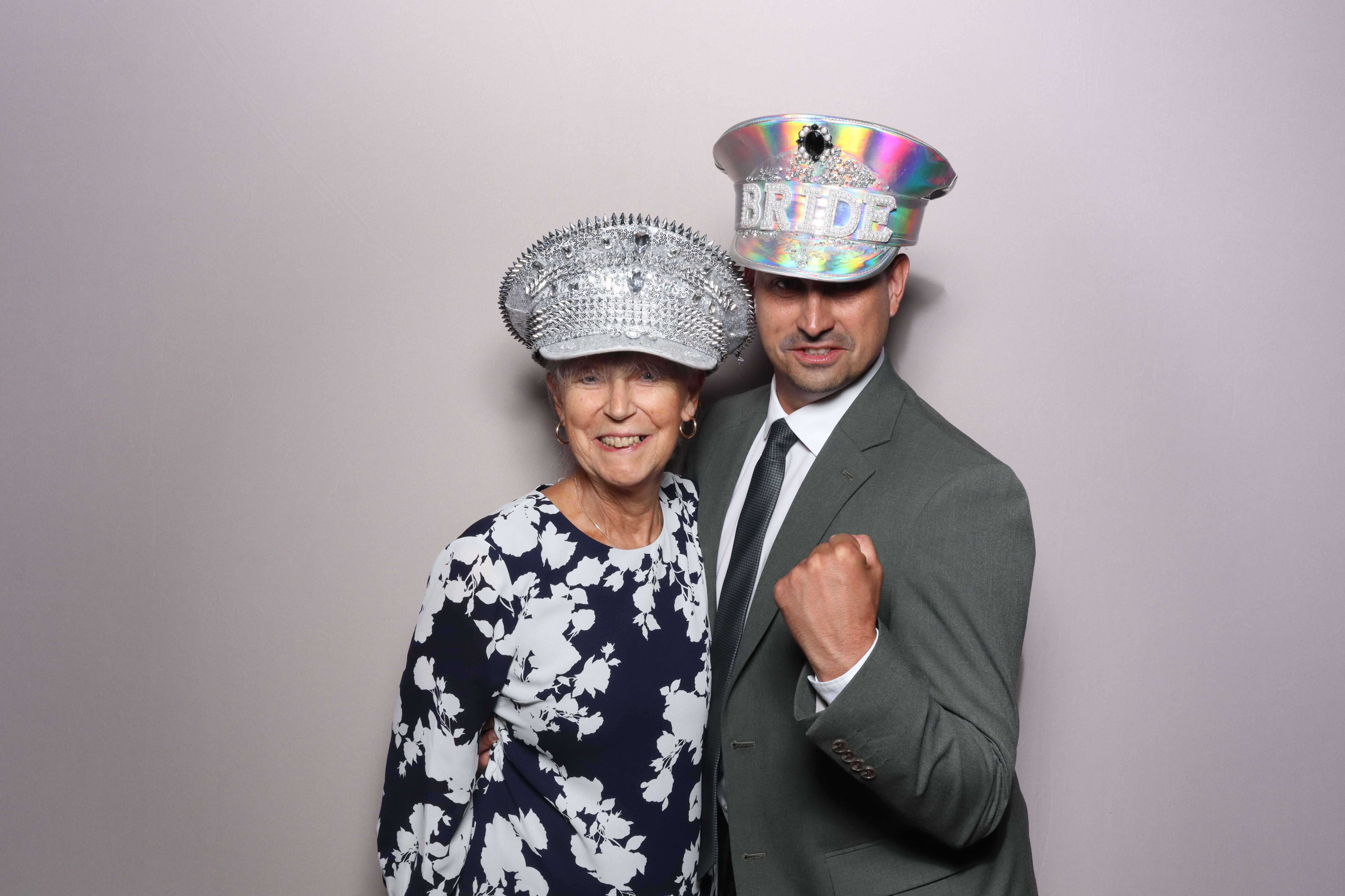 Ian & Marie  | View more photos from the event at gallery.magicimages.uk/u/MagicImages/Ian-Marie