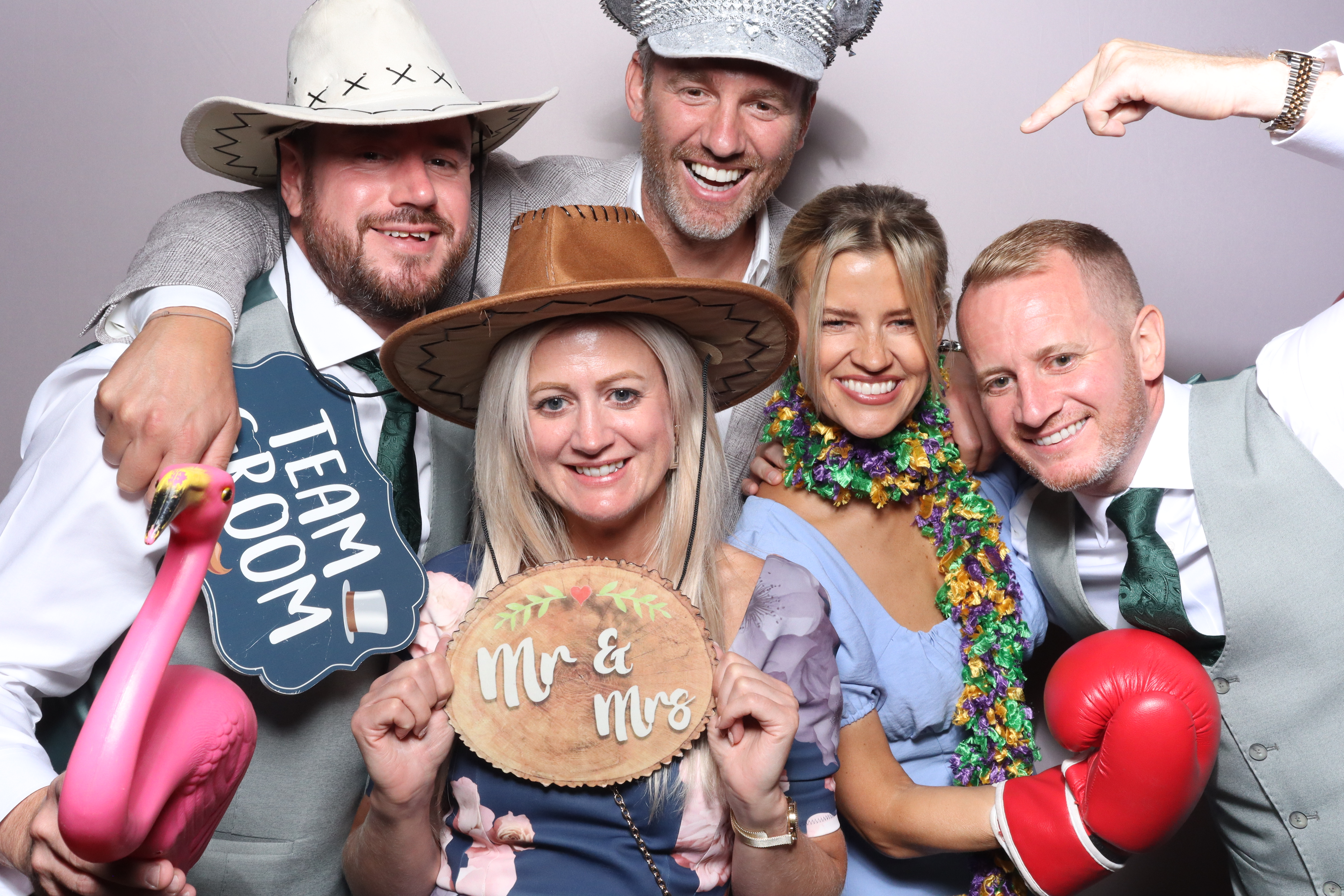Ian & Marie  | View more photos from the event at gallery.magicimages.uk/u/MagicImages/Ian-Marie