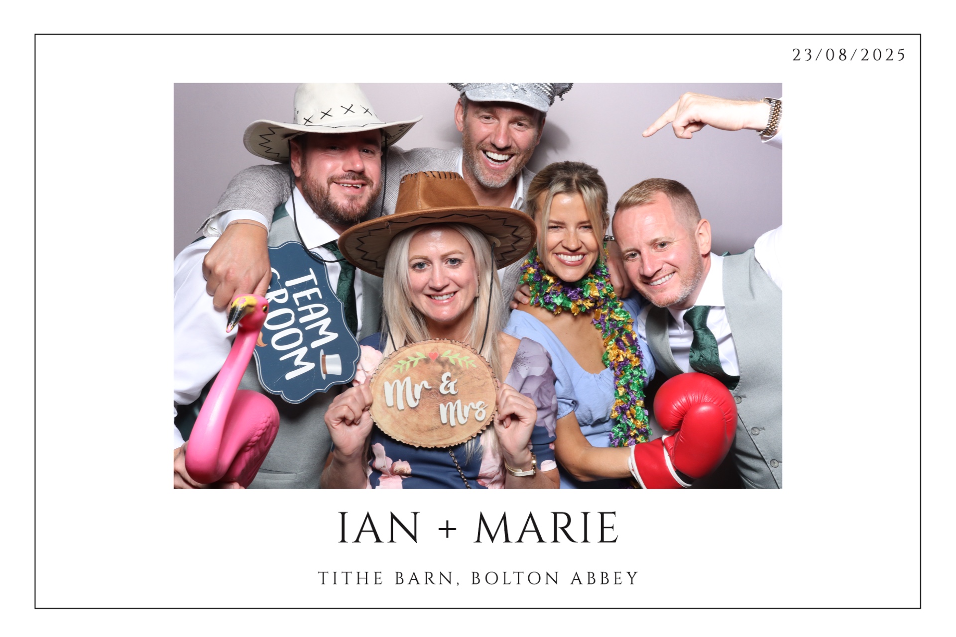 Ian & Marie  | View more photos from the event at gallery.magicimages.uk/u/MagicImages/Ian-Marie