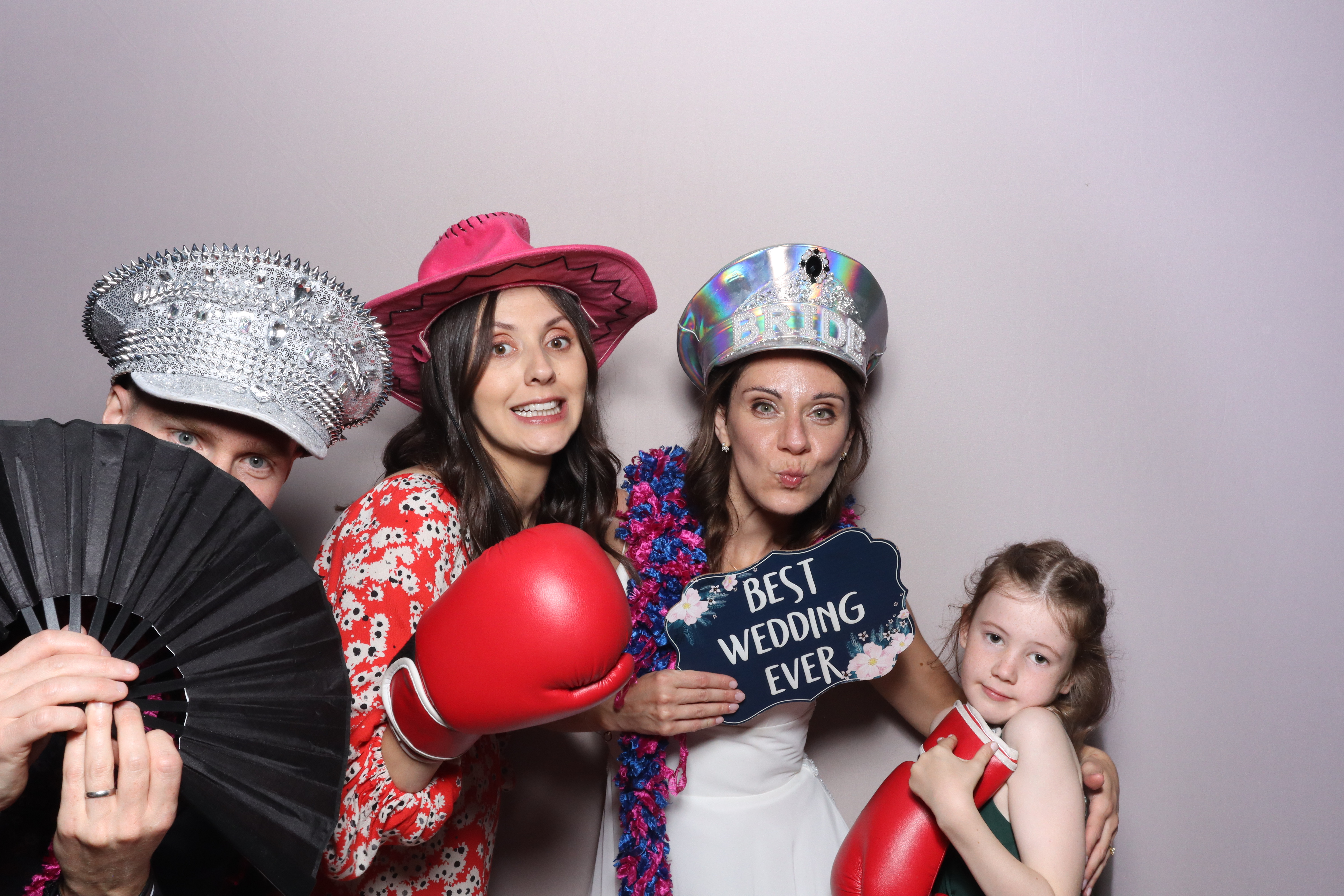 Ian & Marie  | View more photos from the event at gallery.magicimages.uk/u/MagicImages/Ian-Marie