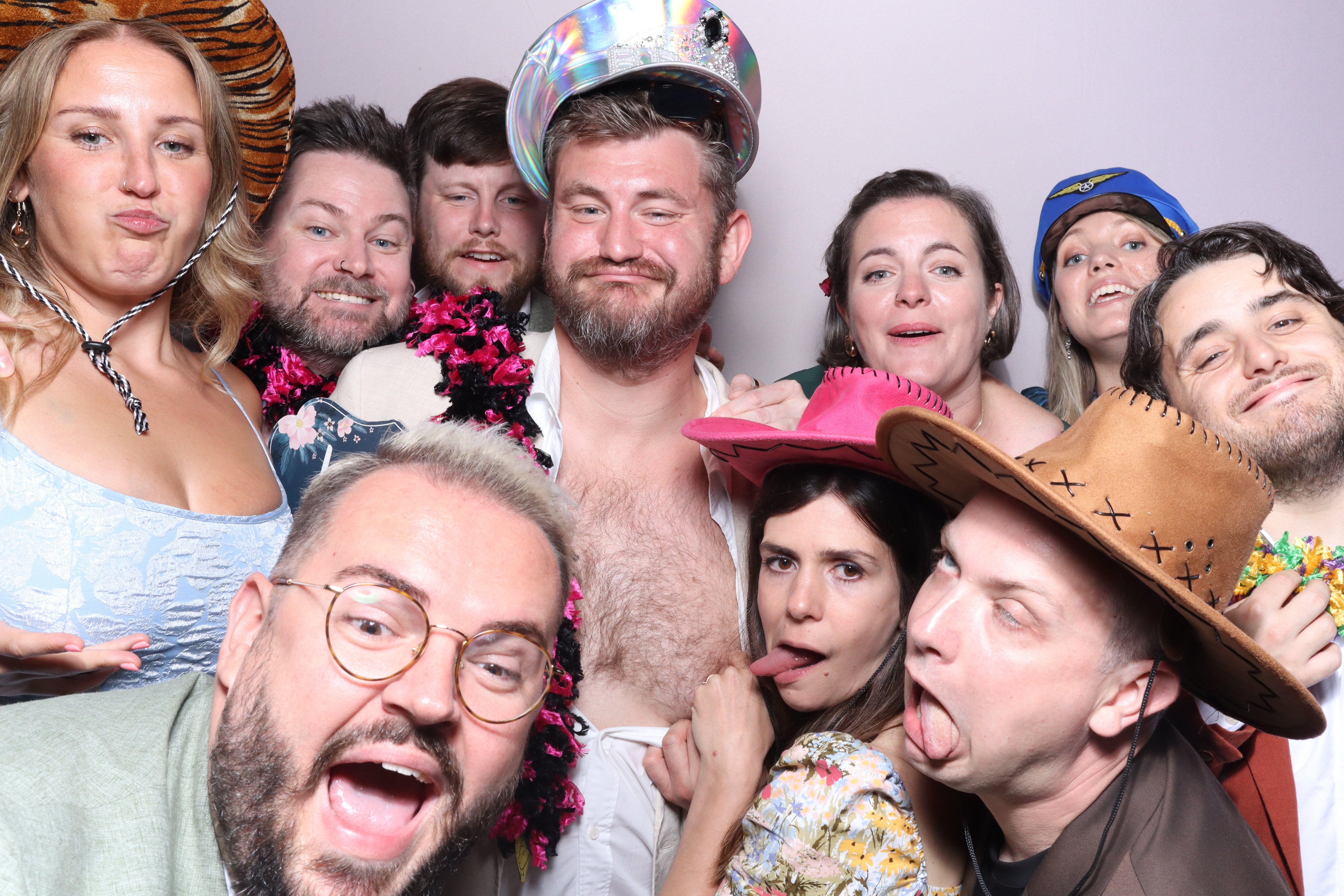 Ian & Marie  | View more photos from the event at gallery.magicimages.uk/u/MagicImages/Ian-Marie