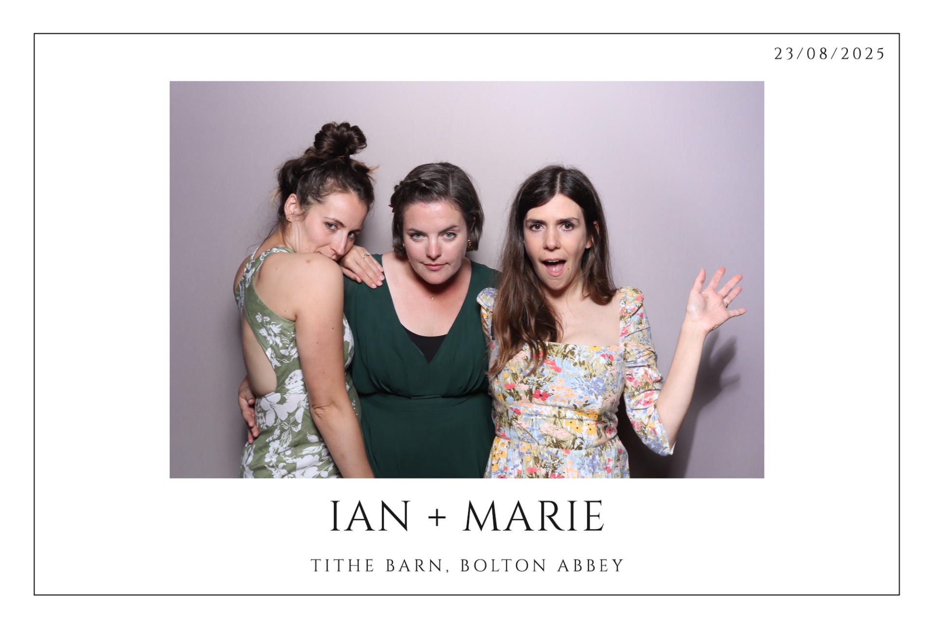 Ian & Marie  | View more photos from the event at gallery.magicimages.uk/u/MagicImages/Ian-Marie