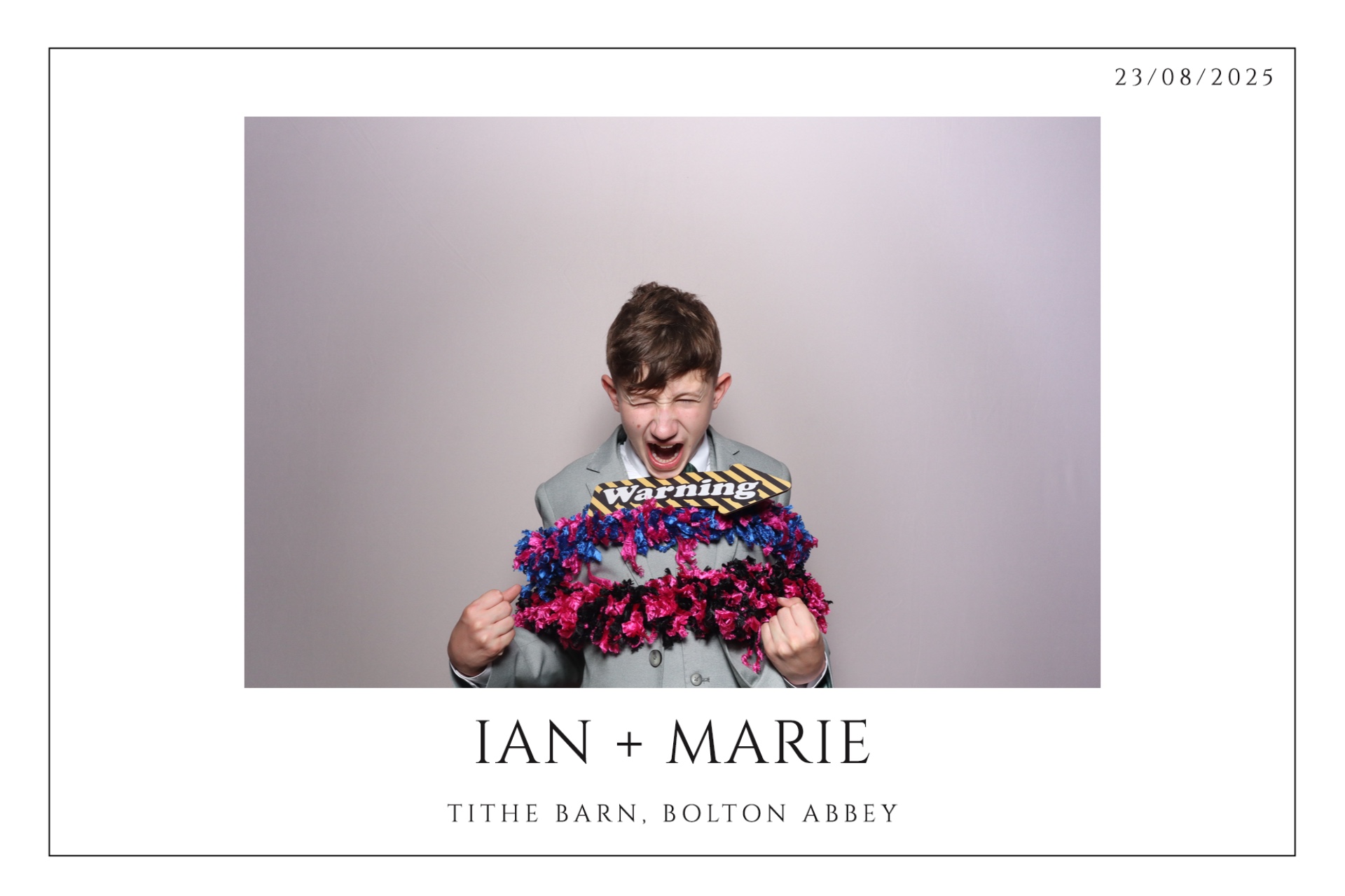 Ian & Marie  | View more photos from the event at gallery.magicimages.uk/u/MagicImages/Ian-Marie