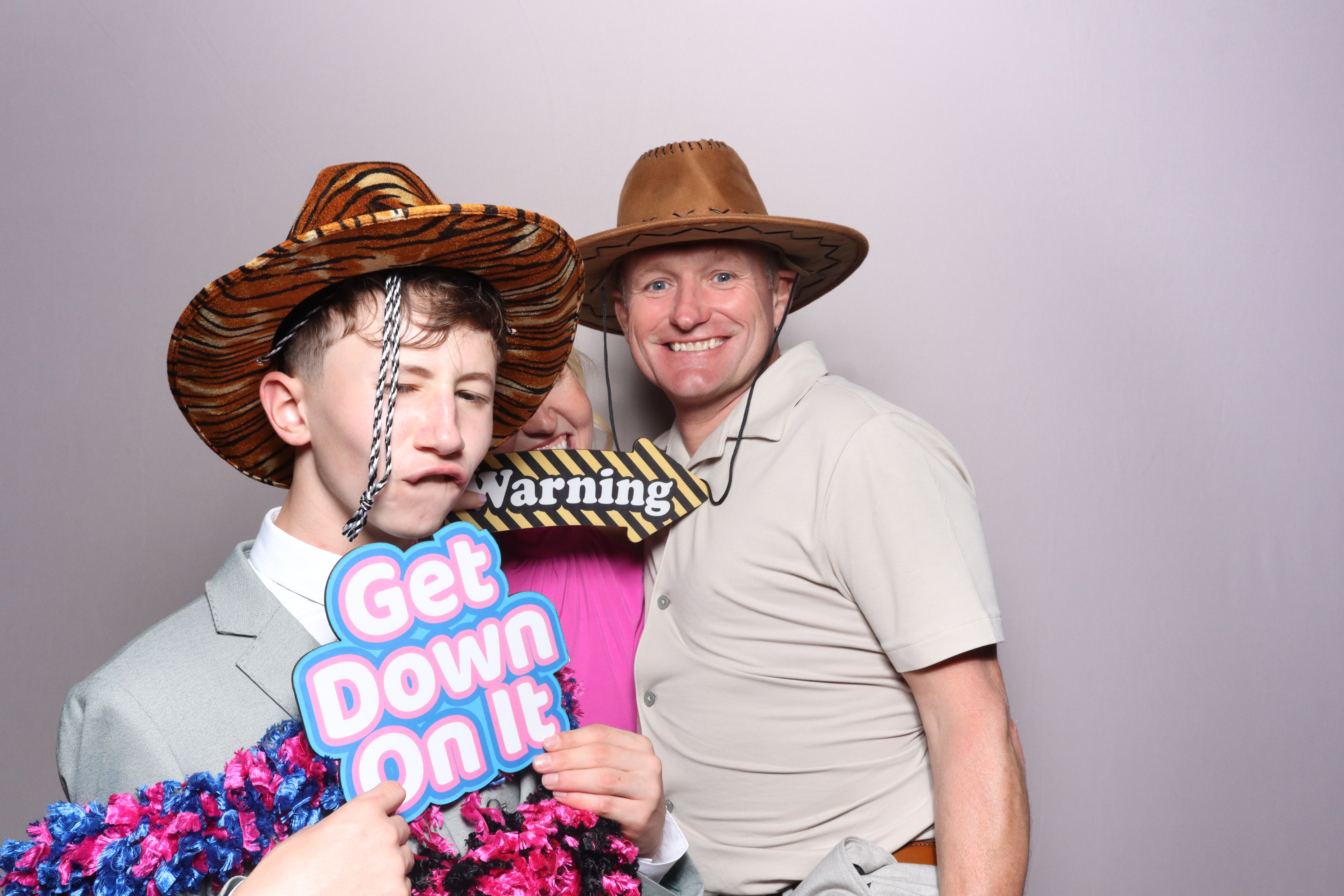 Ian & Marie  | View more photos from the event at gallery.magicimages.uk/u/MagicImages/Ian-Marie