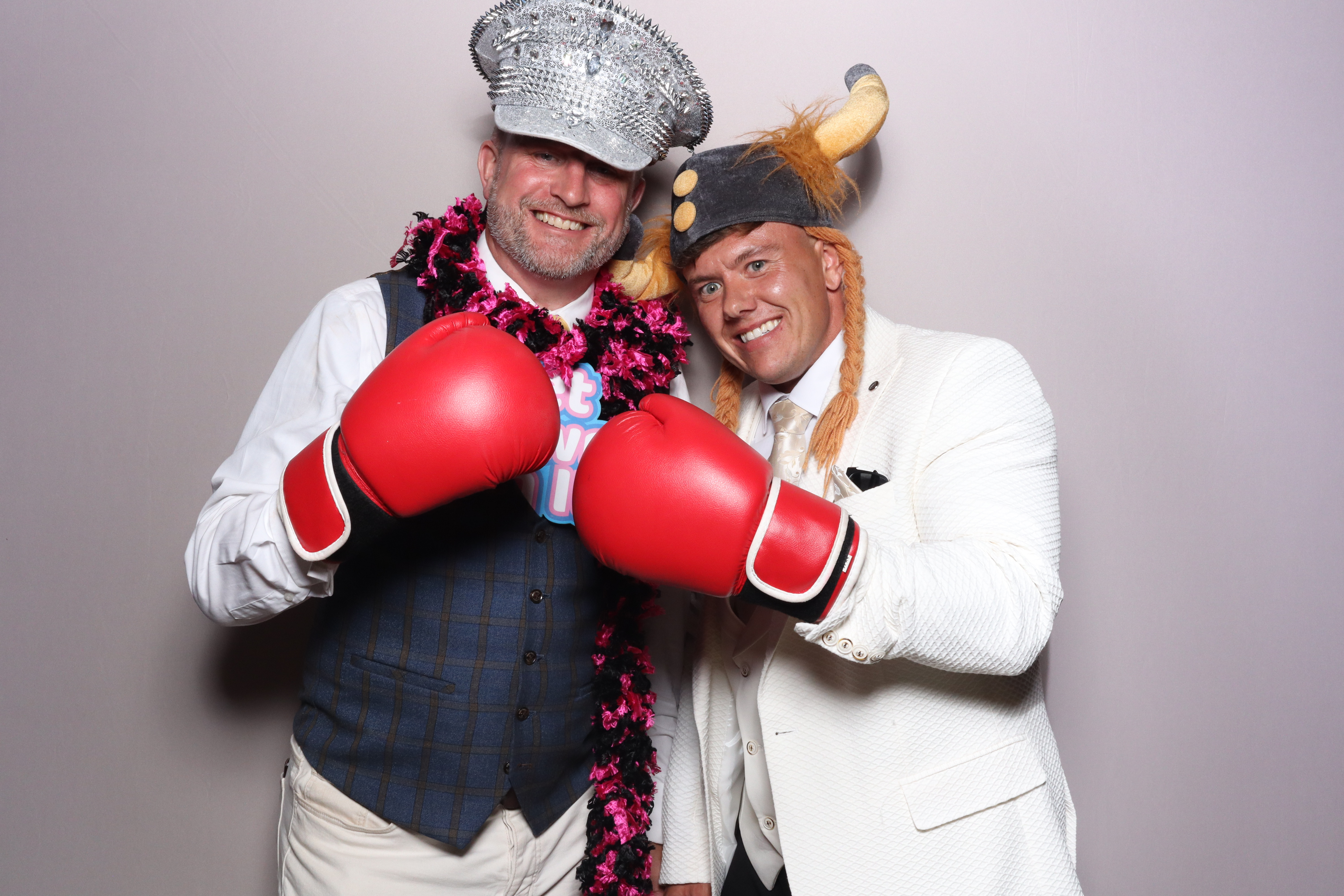 Ian & Marie  | View more photos from the event at gallery.magicimages.uk/u/MagicImages/Ian-Marie