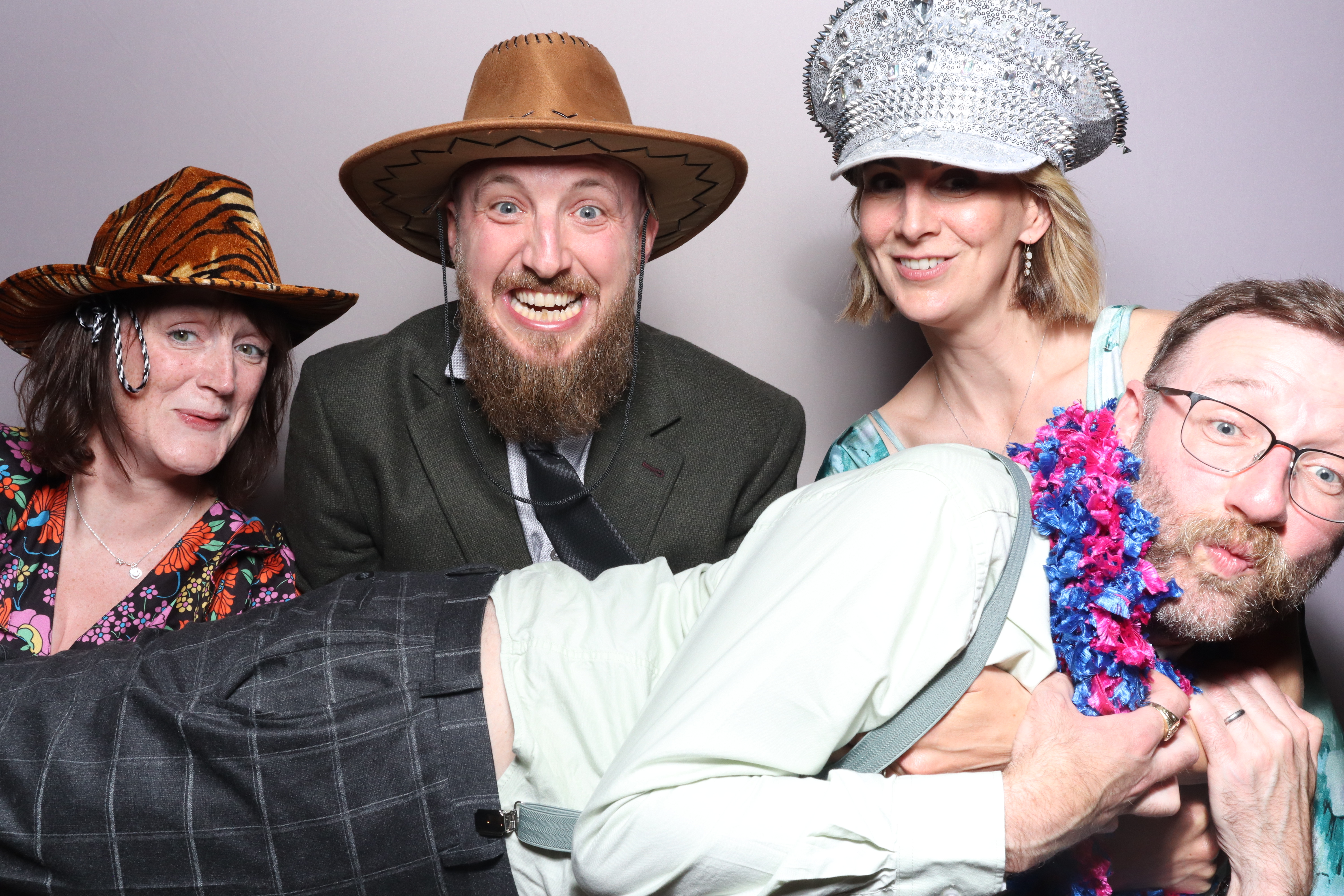 Ian & Marie  | View more photos from the event at gallery.magicimages.uk/u/MagicImages/Ian-Marie