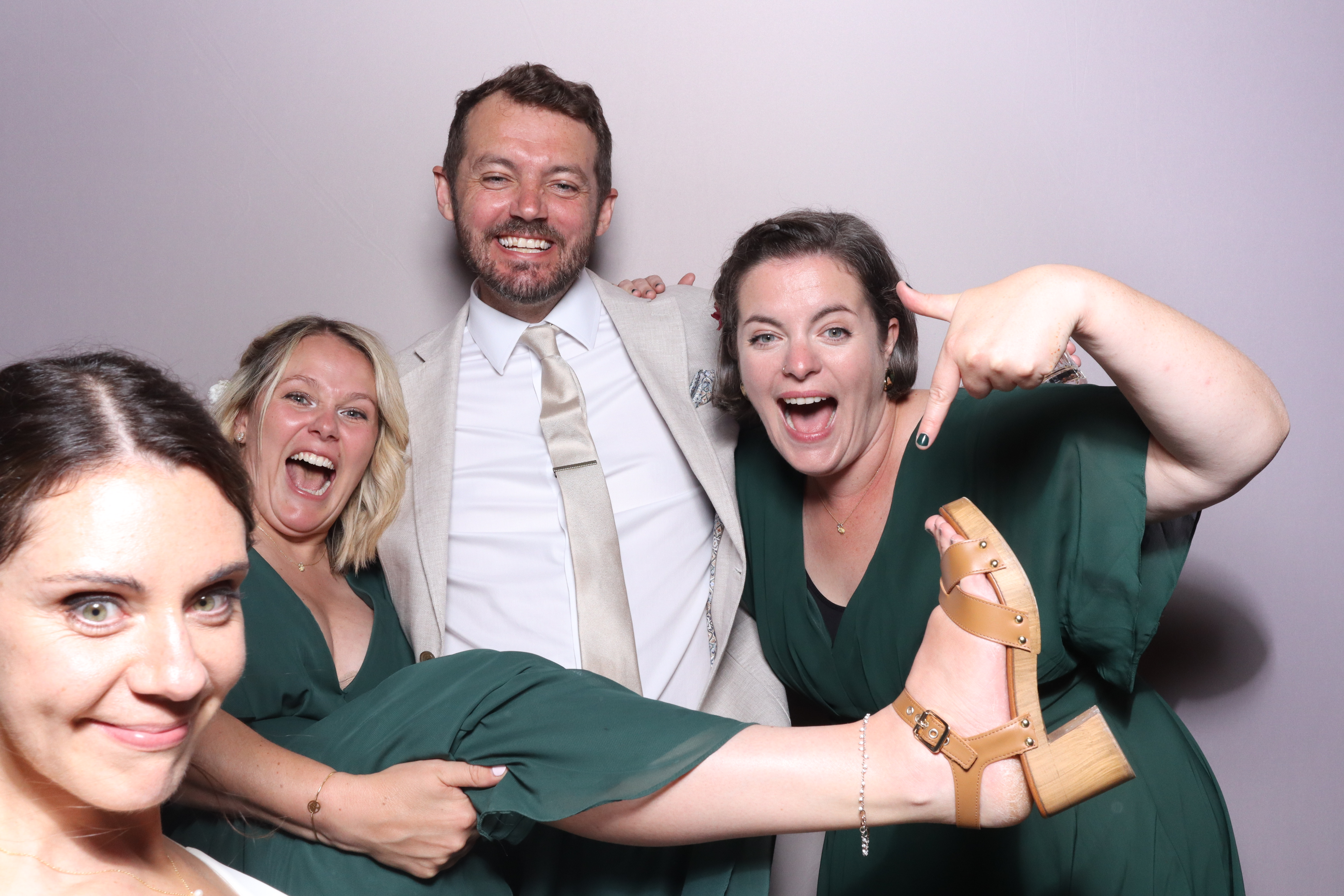 Ian & Marie  | View more photos from the event at gallery.magicimages.uk/u/MagicImages/Ian-Marie