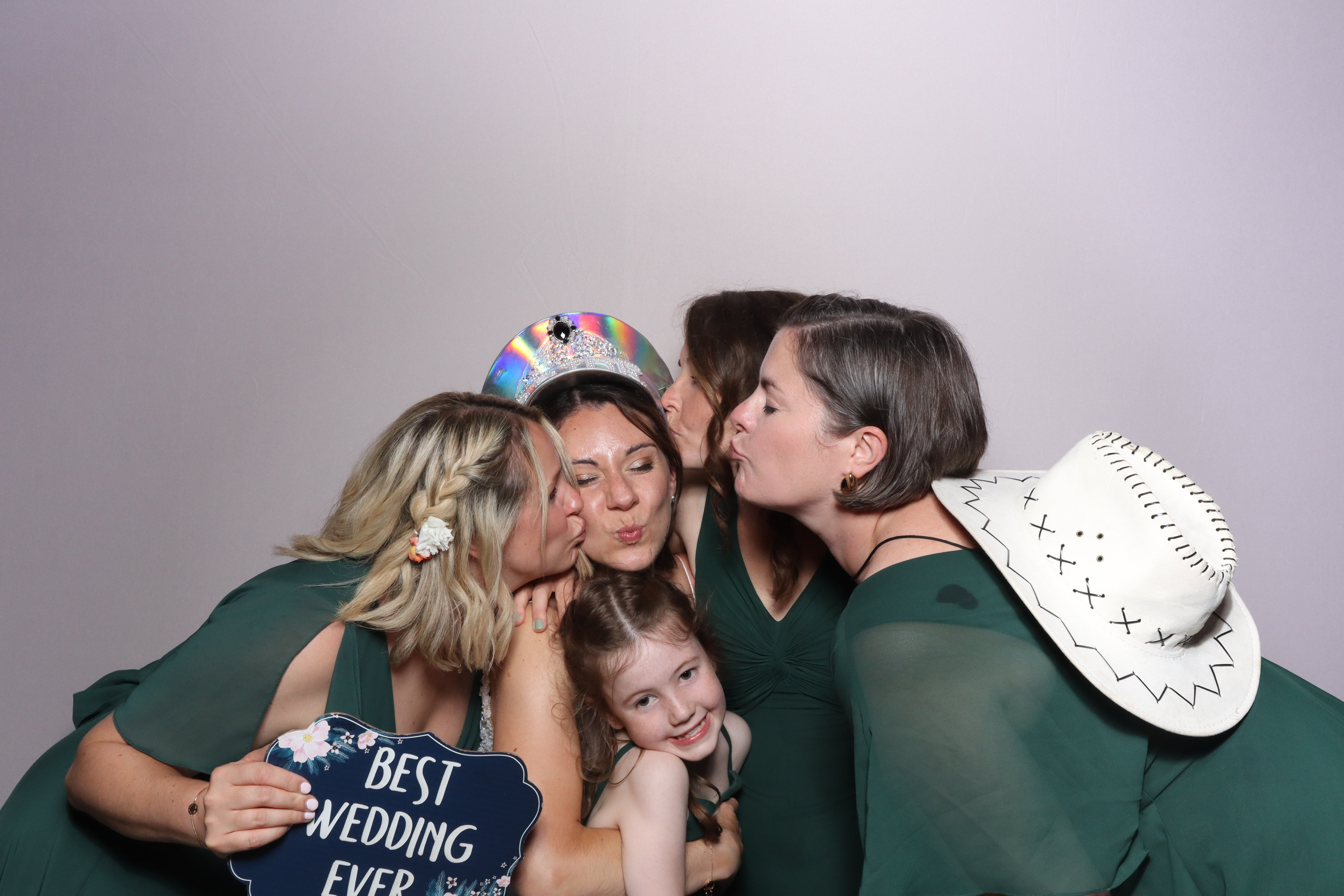 Ian & Marie  | View more photos from the event at gallery.magicimages.uk/u/MagicImages/Ian-Marie