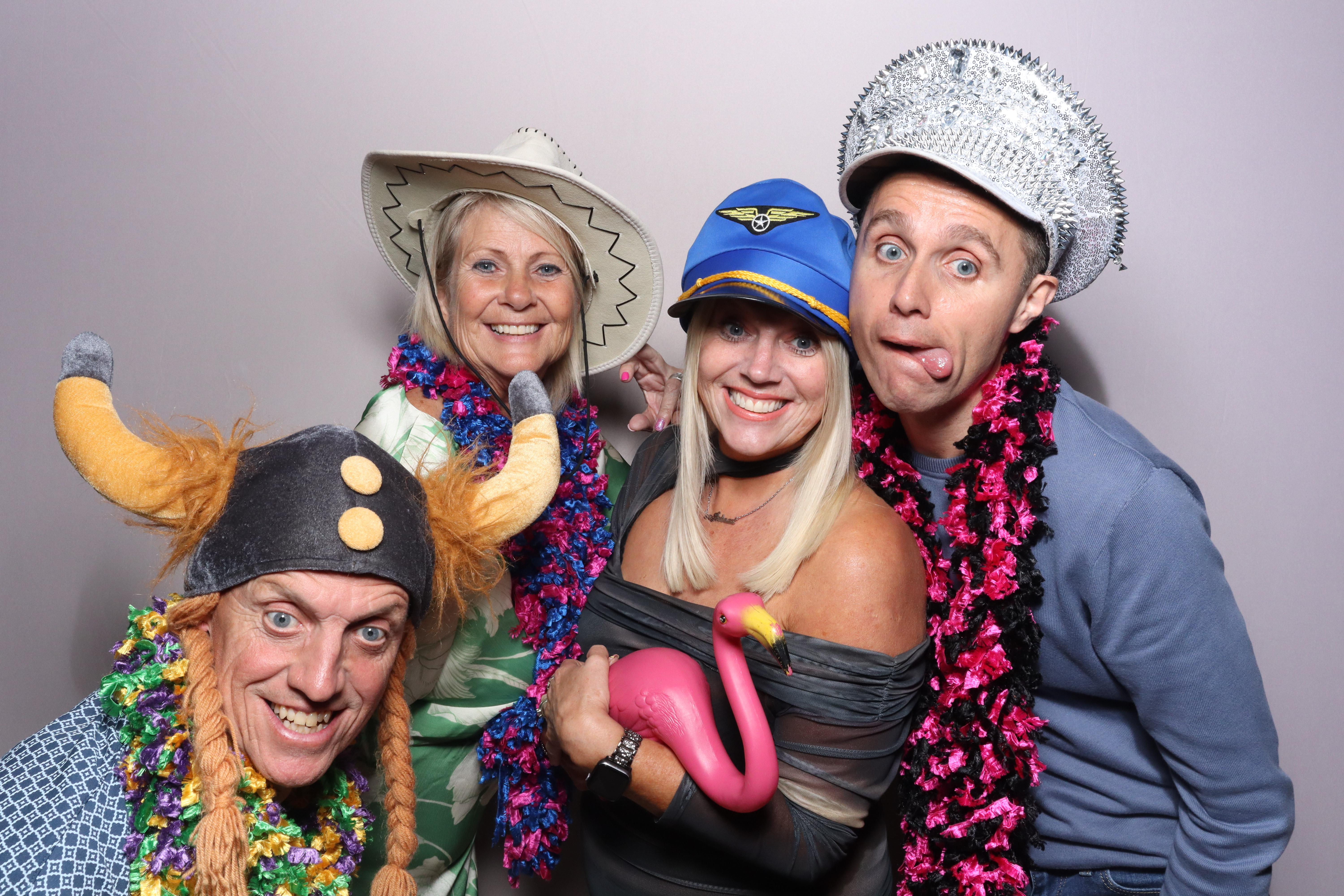 Ian & Marie  | View more photos from the event at gallery.magicimages.uk/u/MagicImages/Ian-Marie