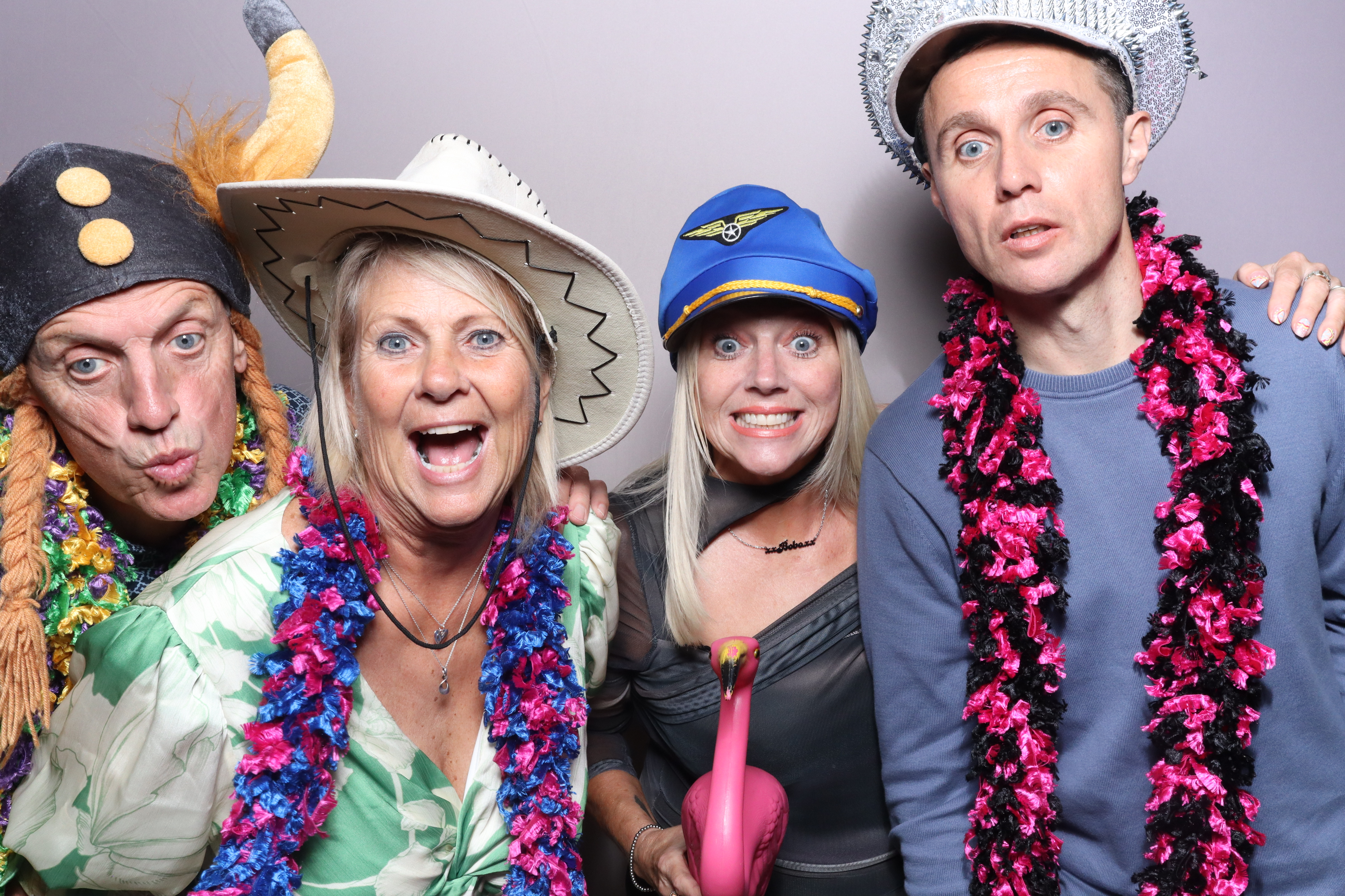 Ian & Marie  | View more photos from the event at gallery.magicimages.uk/u/MagicImages/Ian-Marie