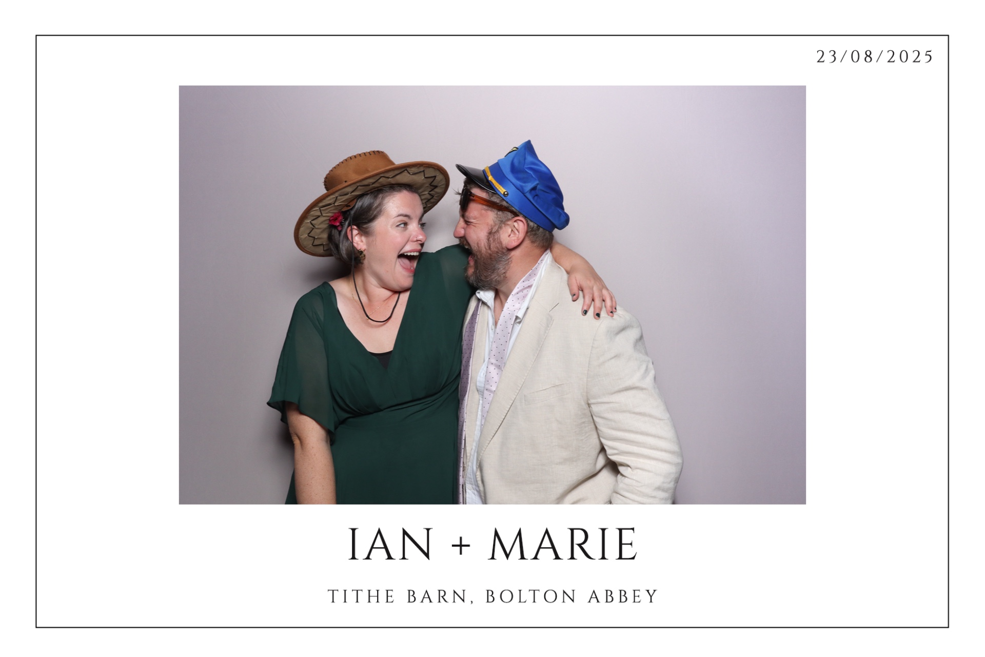 Ian & Marie  | View more photos from the event at gallery.magicimages.uk/u/MagicImages/Ian-Marie