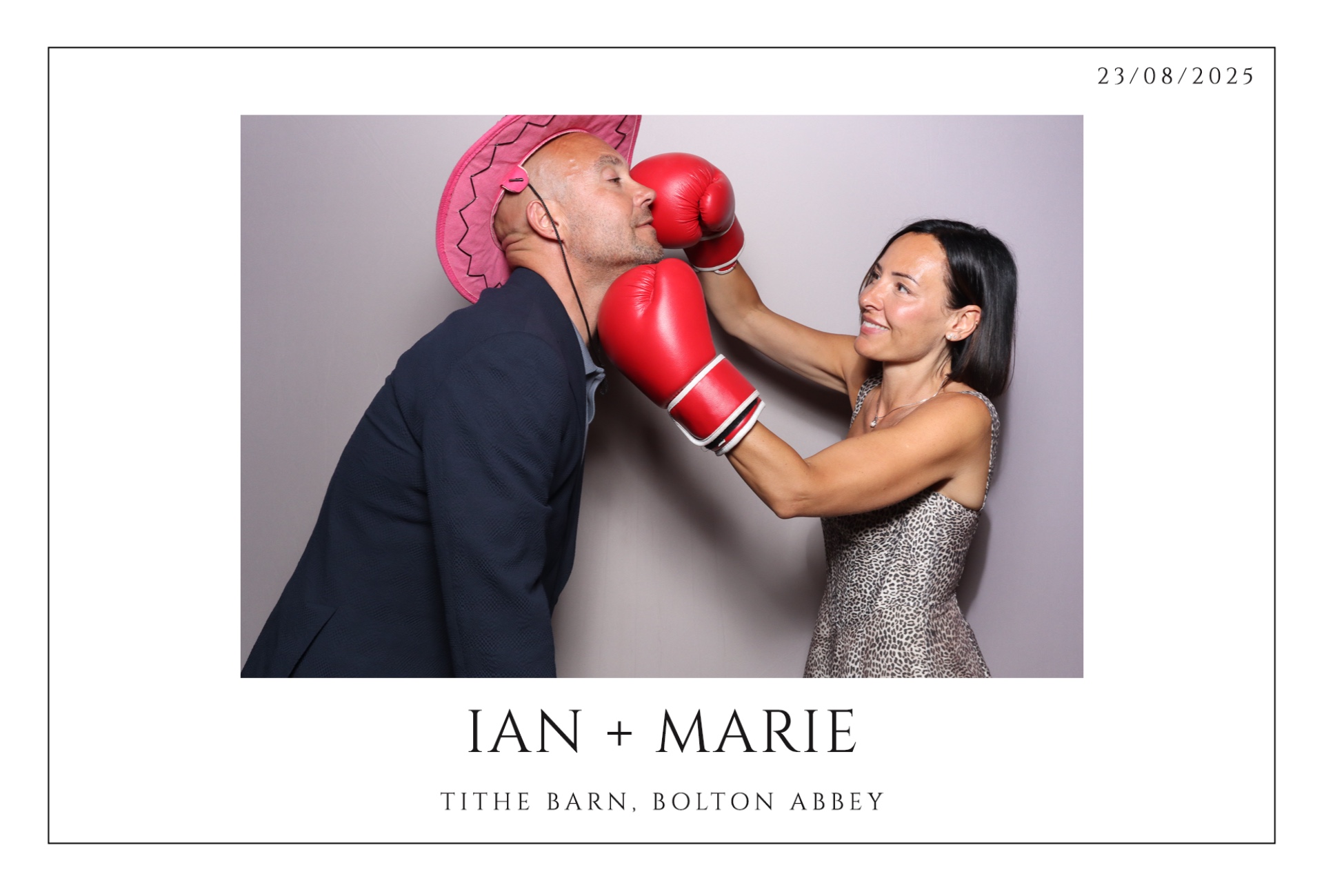 Ian & Marie  | View more photos from the event at gallery.magicimages.uk/u/MagicImages/Ian-Marie