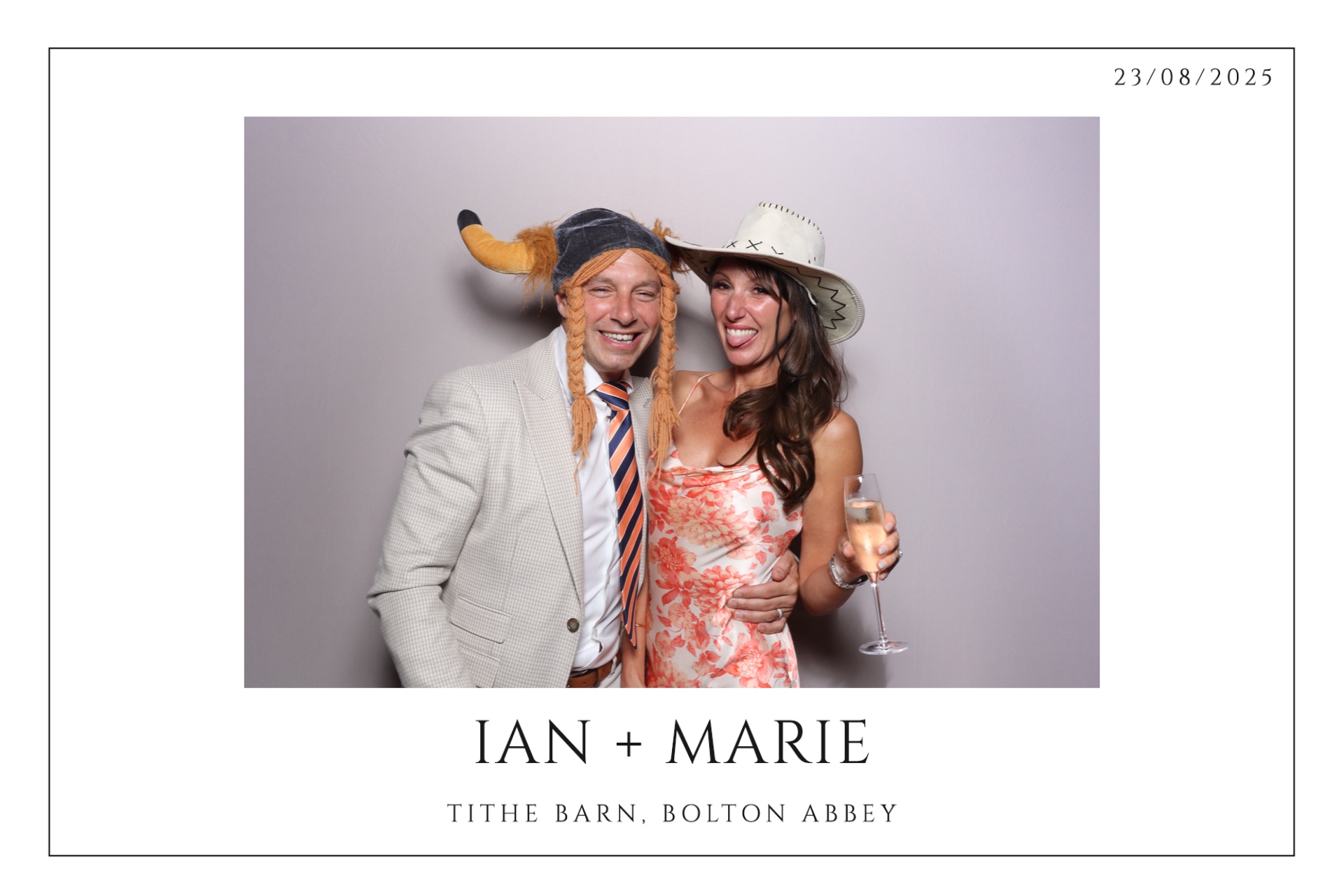 Ian & Marie  | View more photos from the event at gallery.magicimages.uk/u/MagicImages/Ian-Marie