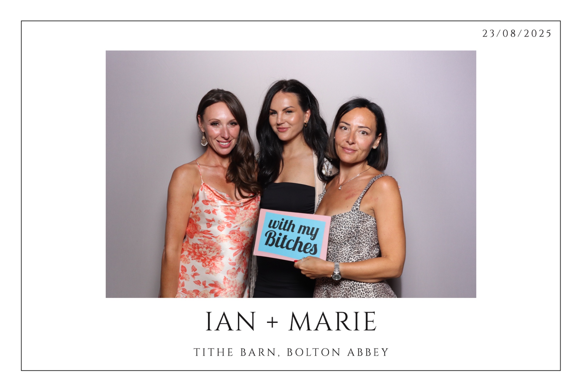 Ian & Marie  | View more photos from the event at gallery.magicimages.uk/u/MagicImages/Ian-Marie