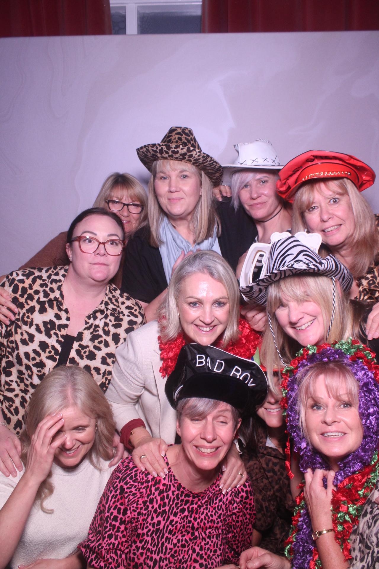 Janet's 50th Birthday  | View more photos from the event at gallery.magicimages.uk/u/MagicImages/Janets-50th-Birthday