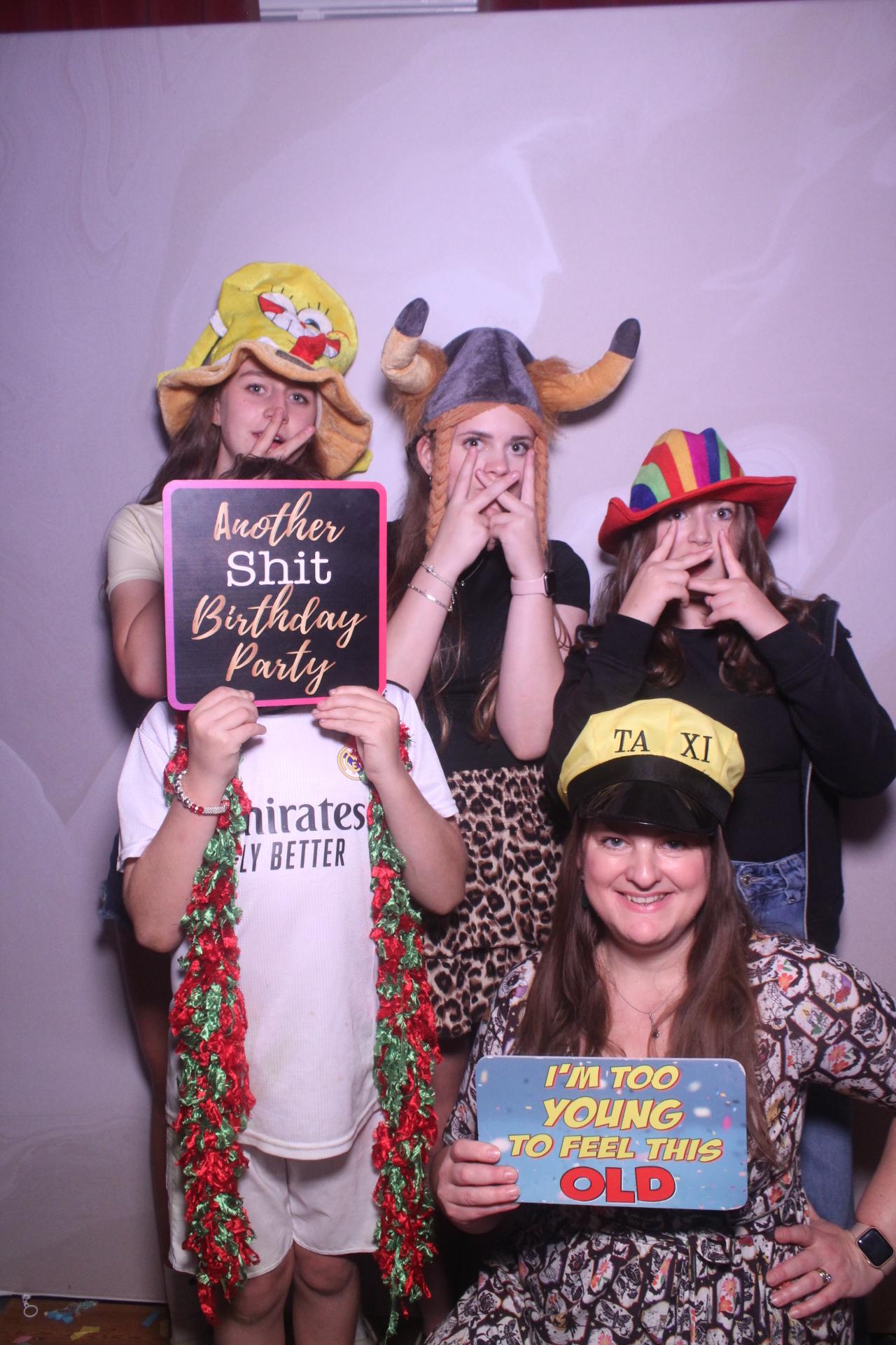 Janet's 50th Birthday  | View more photos from the event at gallery.magicimages.uk/u/MagicImages/Janets-50th-Birthday