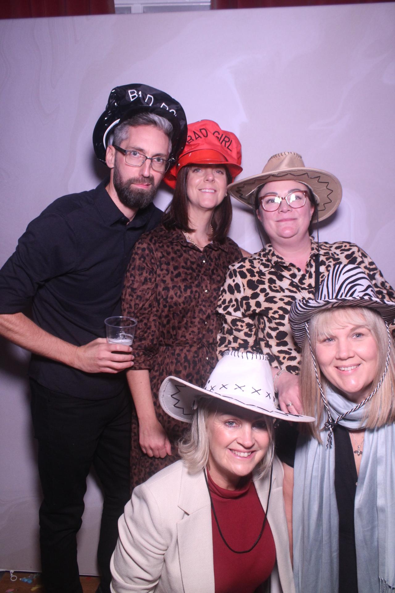 Janet's 50th Birthday  | View more photos from the event at gallery.magicimages.uk/u/MagicImages/Janets-50th-Birthday