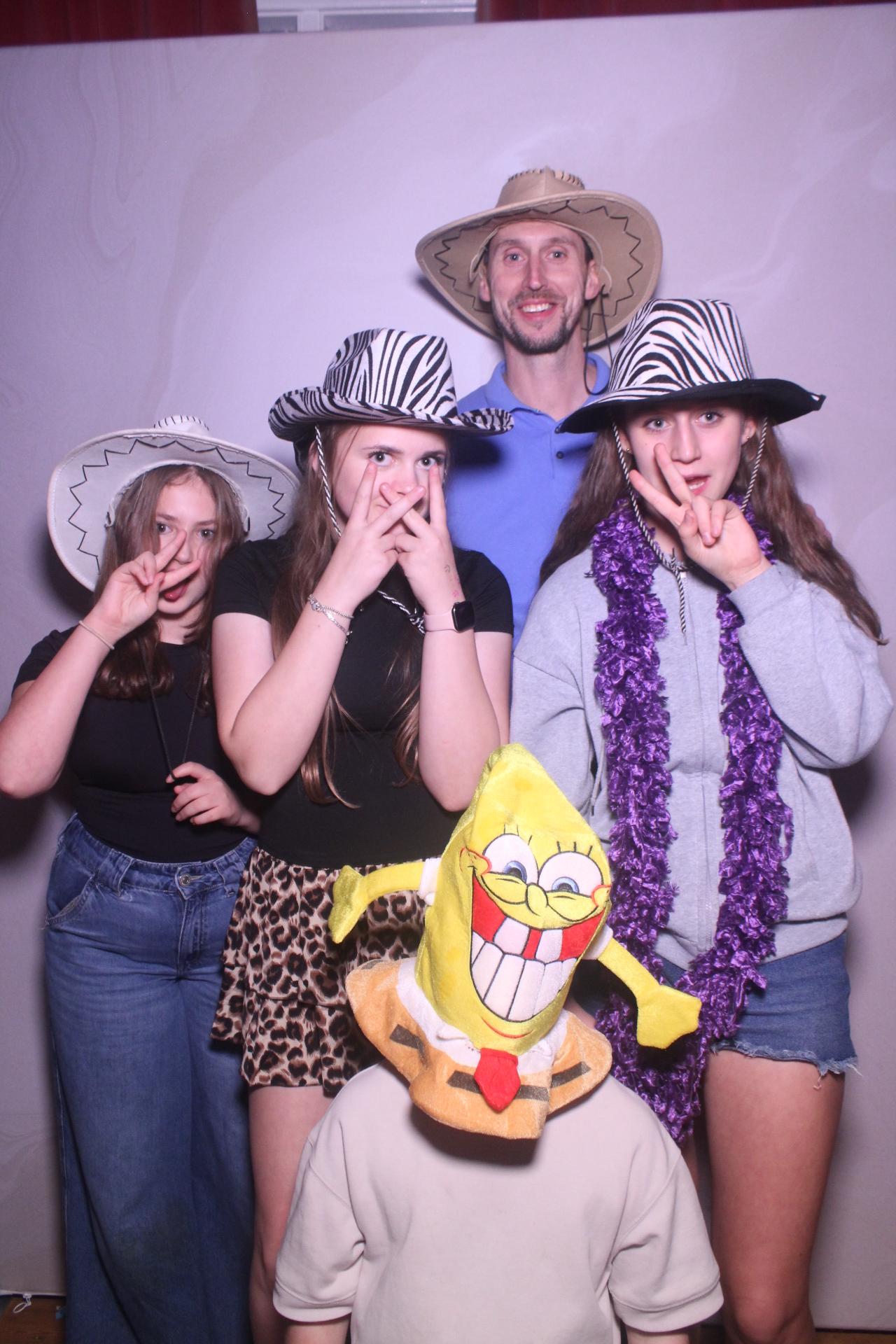 Janet's 50th Birthday  | View more photos from the event at gallery.magicimages.uk/u/MagicImages/Janets-50th-Birthday