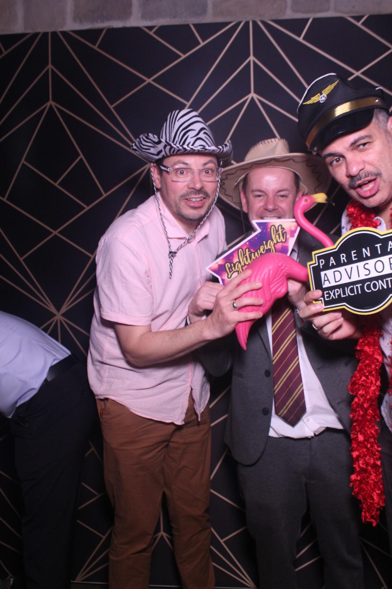 Jay & Laura  | View more photos from the event at gallery.magicimages.uk/u/MagicImages/Jay-Laura