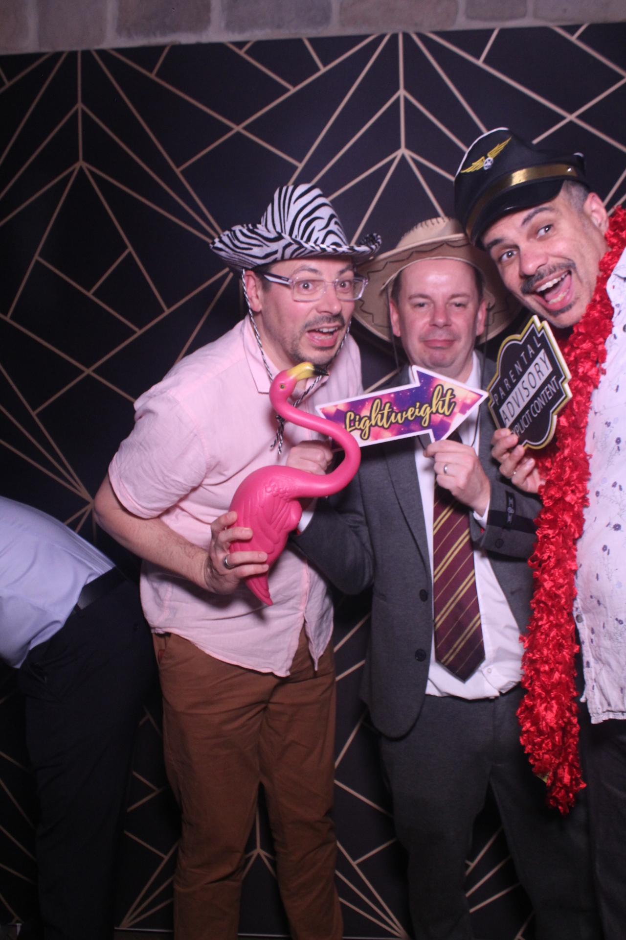 Jay & Laura  | View more photos from the event at gallery.magicimages.uk/u/MagicImages/Jay-Laura