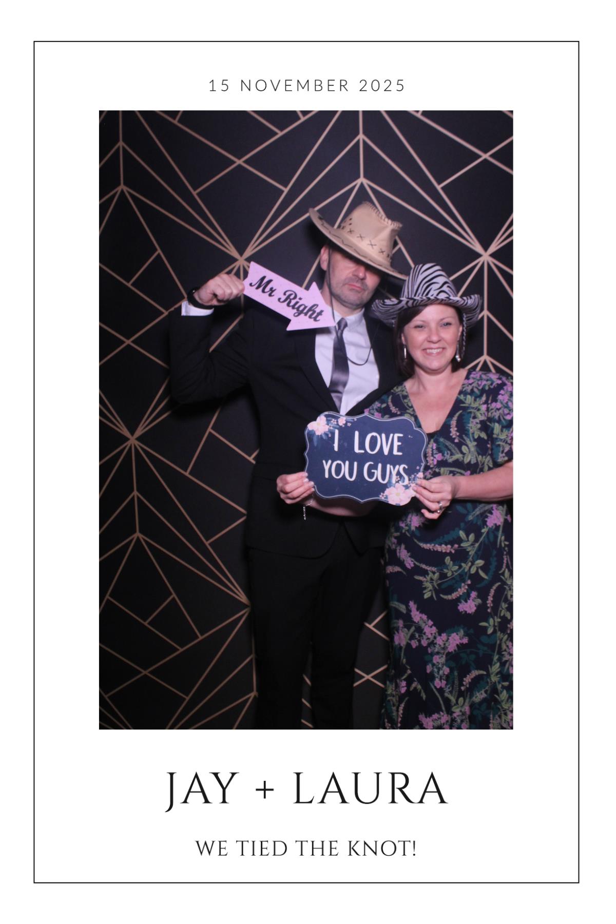 Jay & Laura  | View more photos from the event at gallery.magicimages.uk/u/MagicImages/Jay-Laura