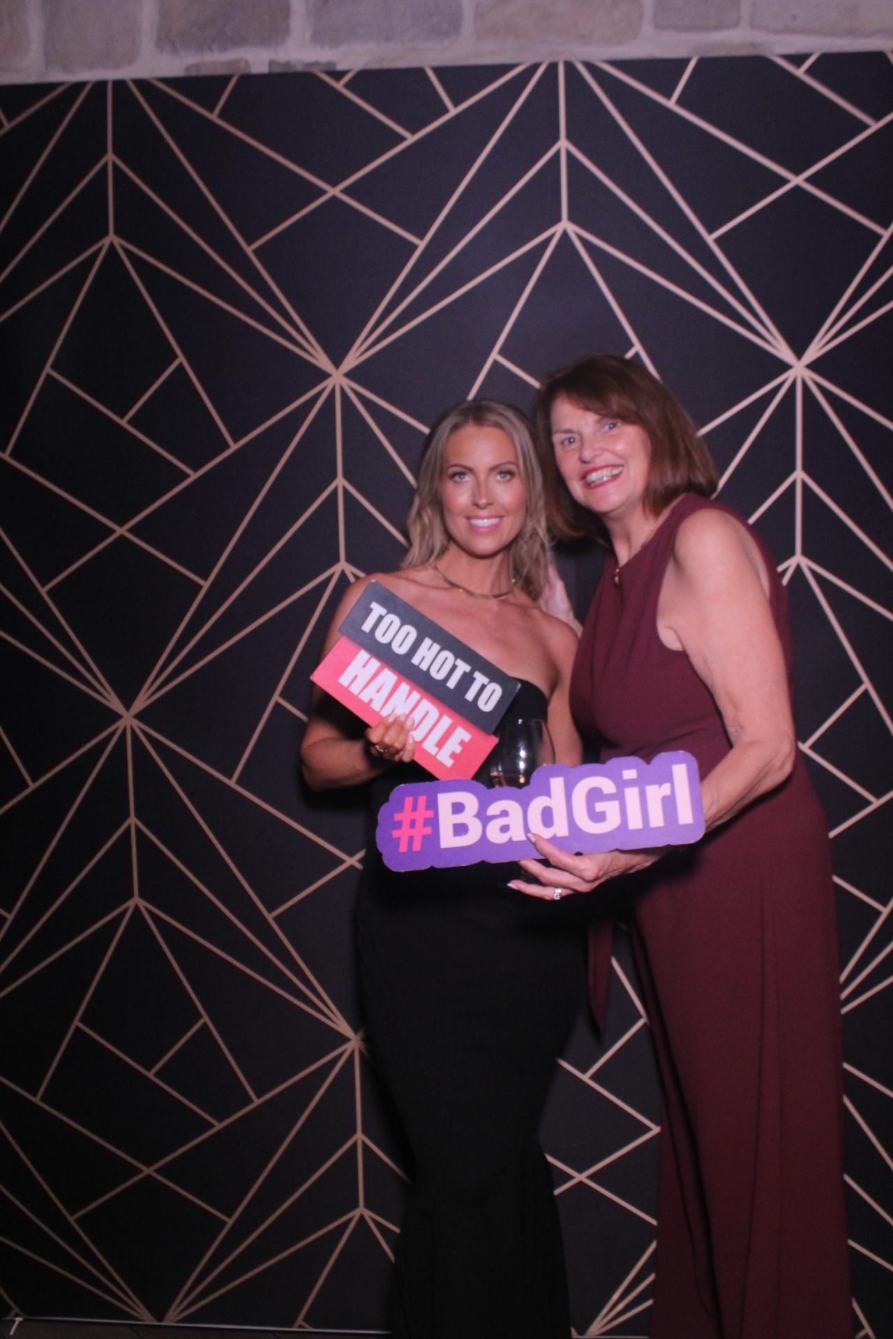 Jay & Laura  | View more photos from the event at gallery.magicimages.uk/u/MagicImages/Jay-Laura