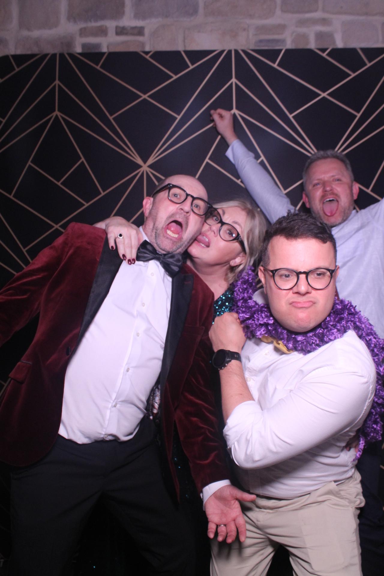 Jay & Laura  | View more photos from the event at gallery.magicimages.uk/u/MagicImages/Jay-Laura