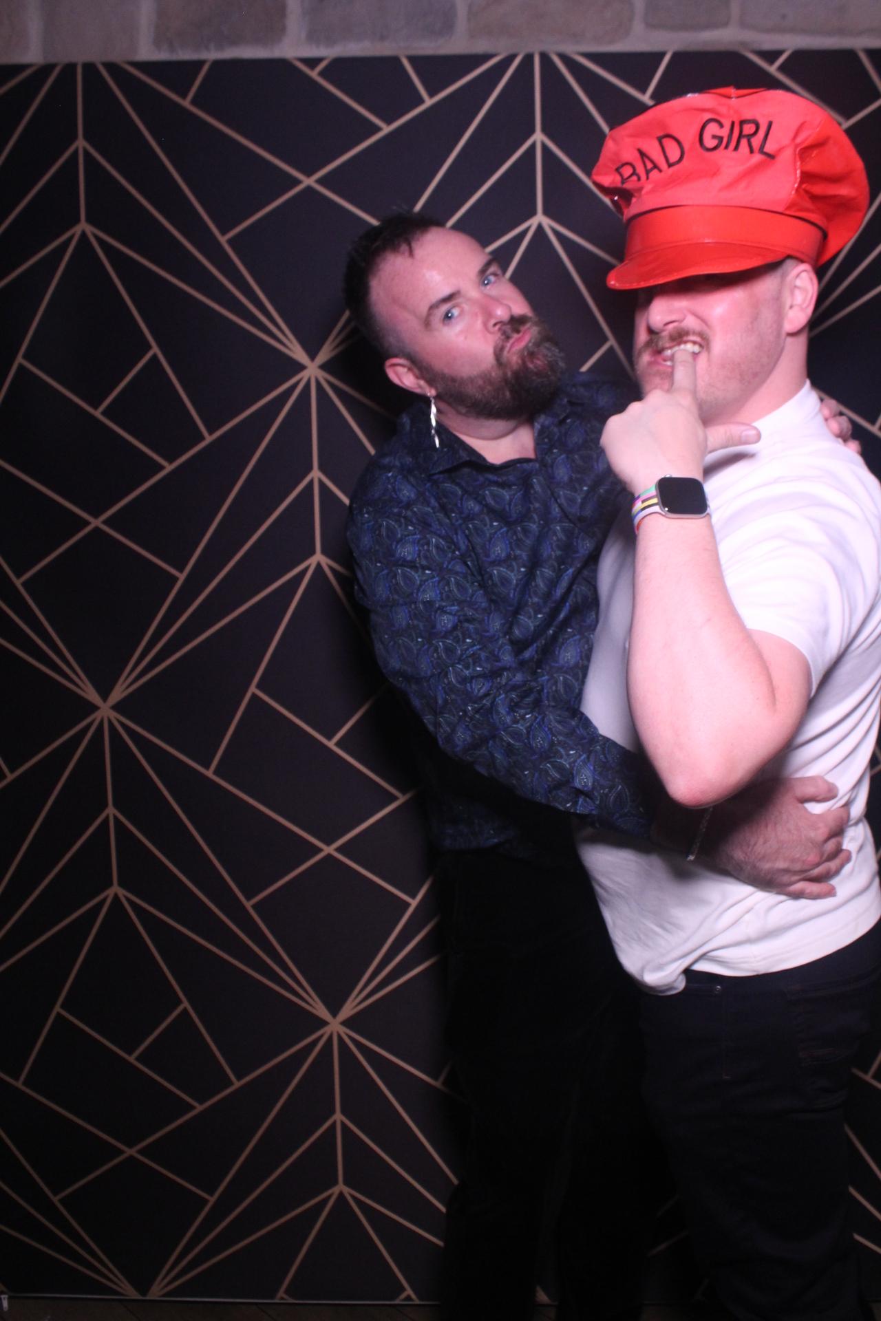 Jay & Laura  | View more photos from the event at gallery.magicimages.uk/u/MagicImages/Jay-Laura