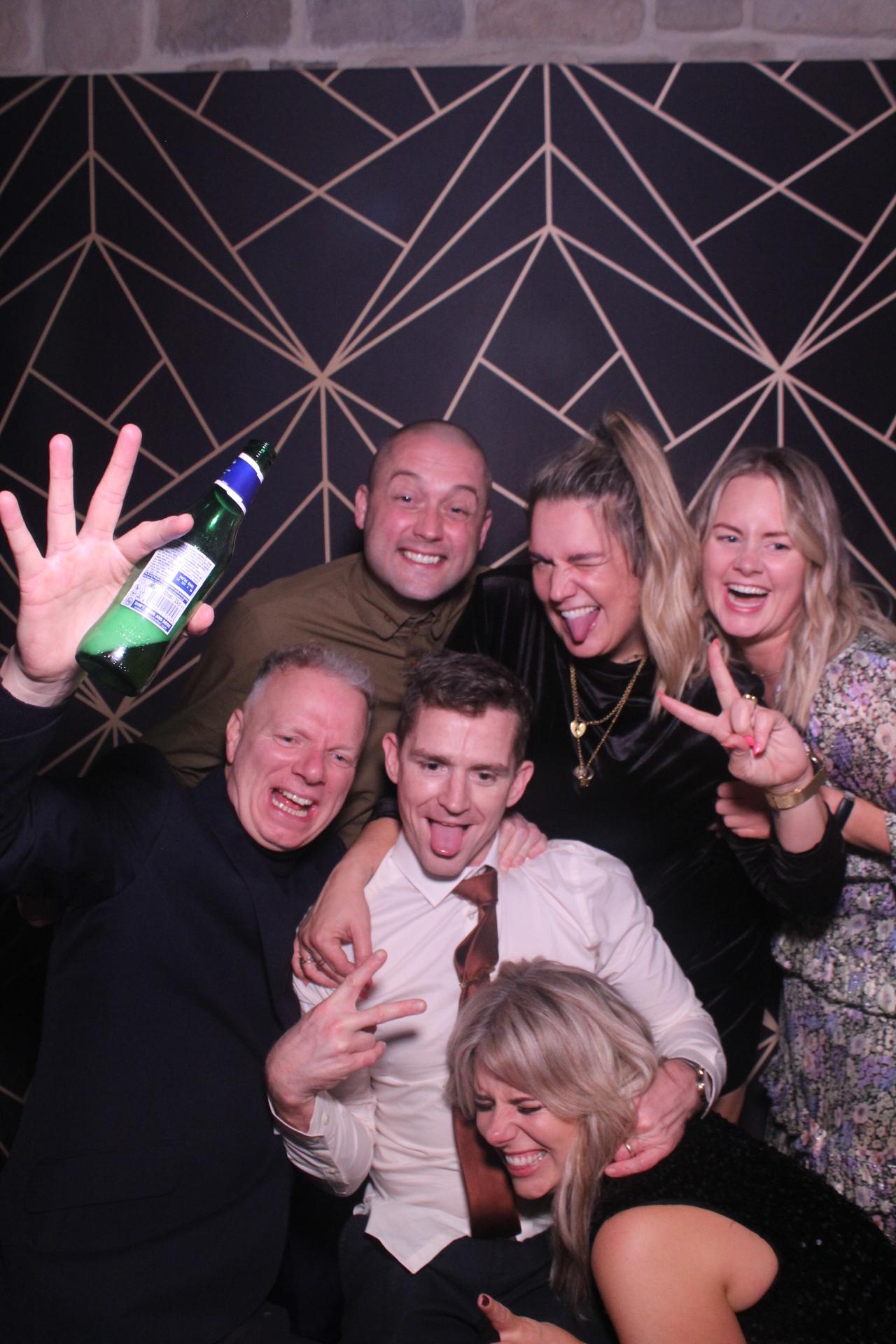 Jay & Laura  | View more photos from the event at gallery.magicimages.uk/u/MagicImages/Jay-Laura