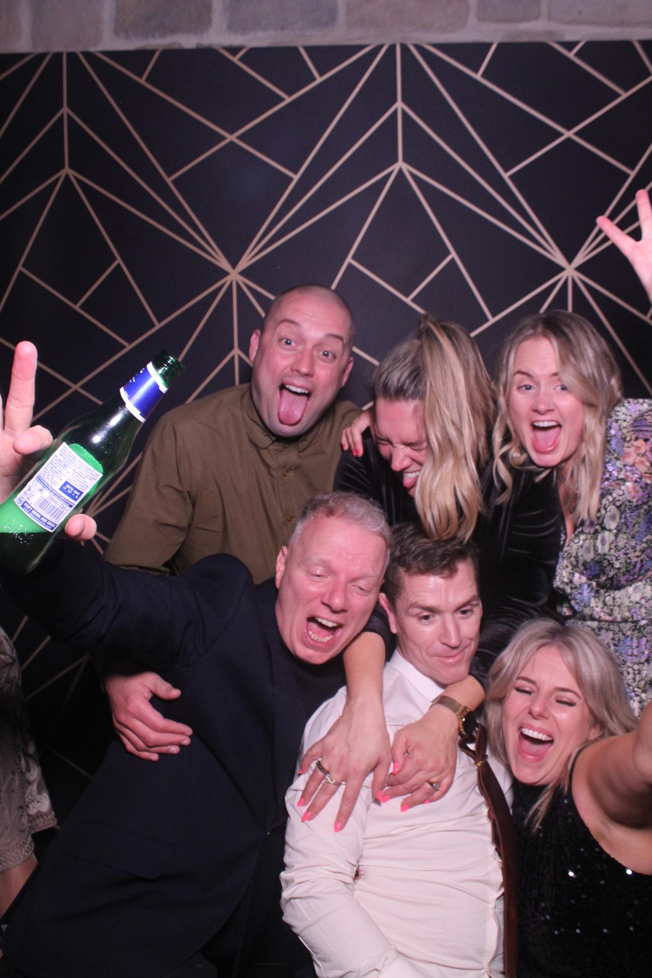 Jay & Laura  | View more photos from the event at gallery.magicimages.uk/u/MagicImages/Jay-Laura