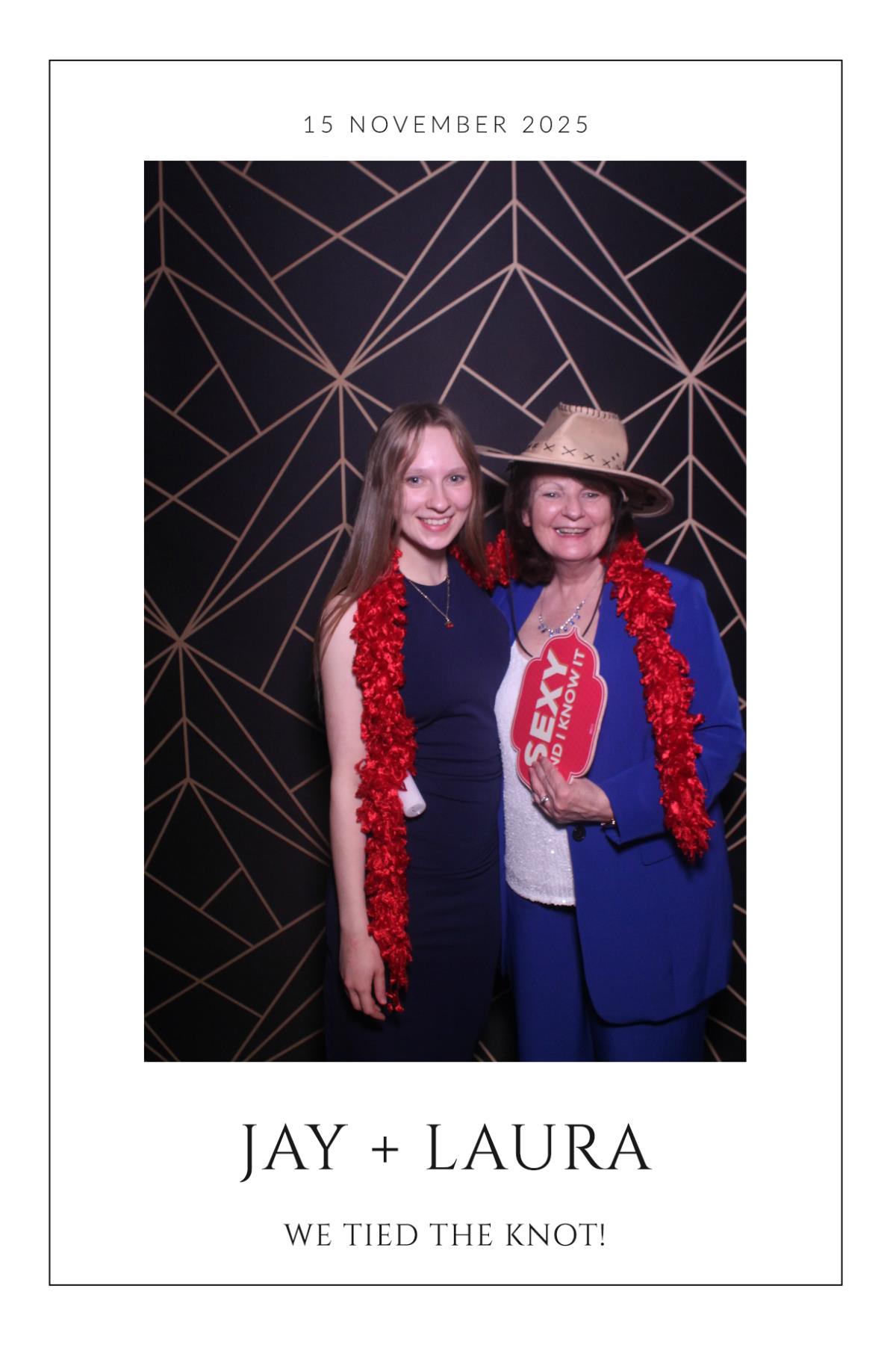 Jay & Laura  | View more photos from the event at gallery.magicimages.uk/u/MagicImages/Jay-Laura