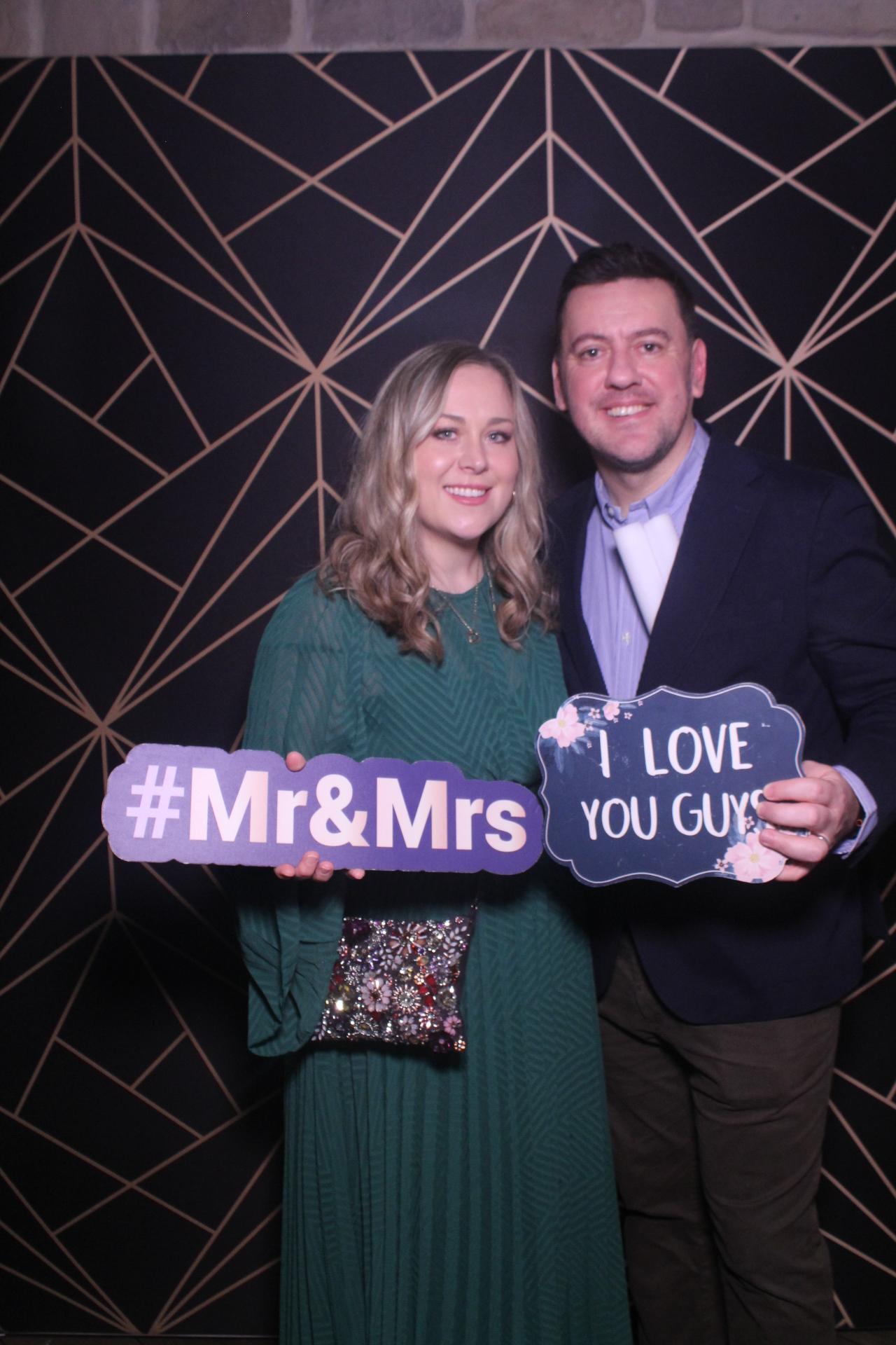 Jay & Laura  | View more photos from the event at gallery.magicimages.uk/u/MagicImages/Jay-Laura