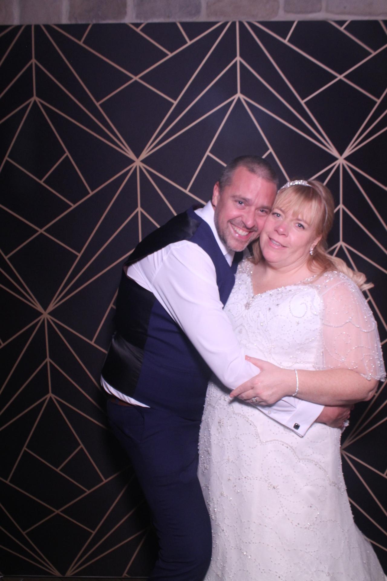 Jay & Laura  | View more photos from the event at gallery.magicimages.uk/u/MagicImages/Jay-Laura